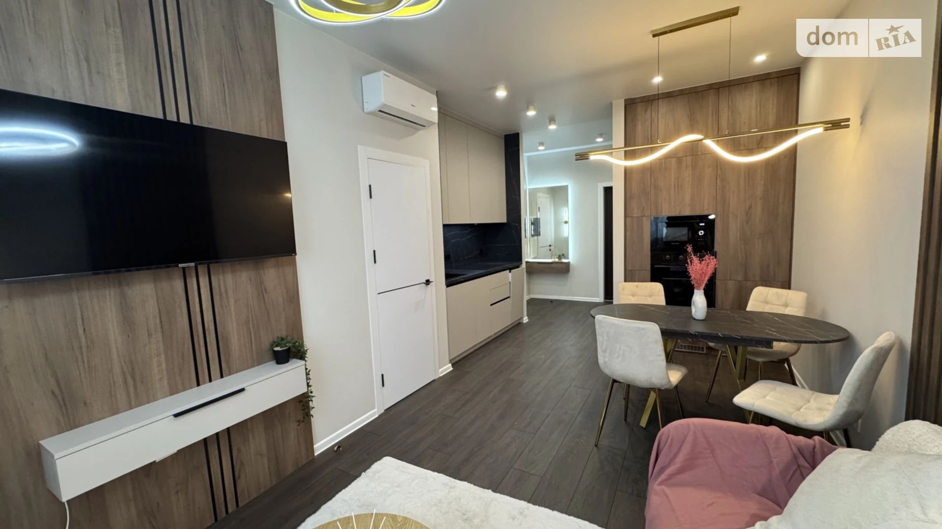 Продається 1-кімнатна квартира 43 кв. м у Одесі, вул. Краснова, 3 корпус 68 - фото 3