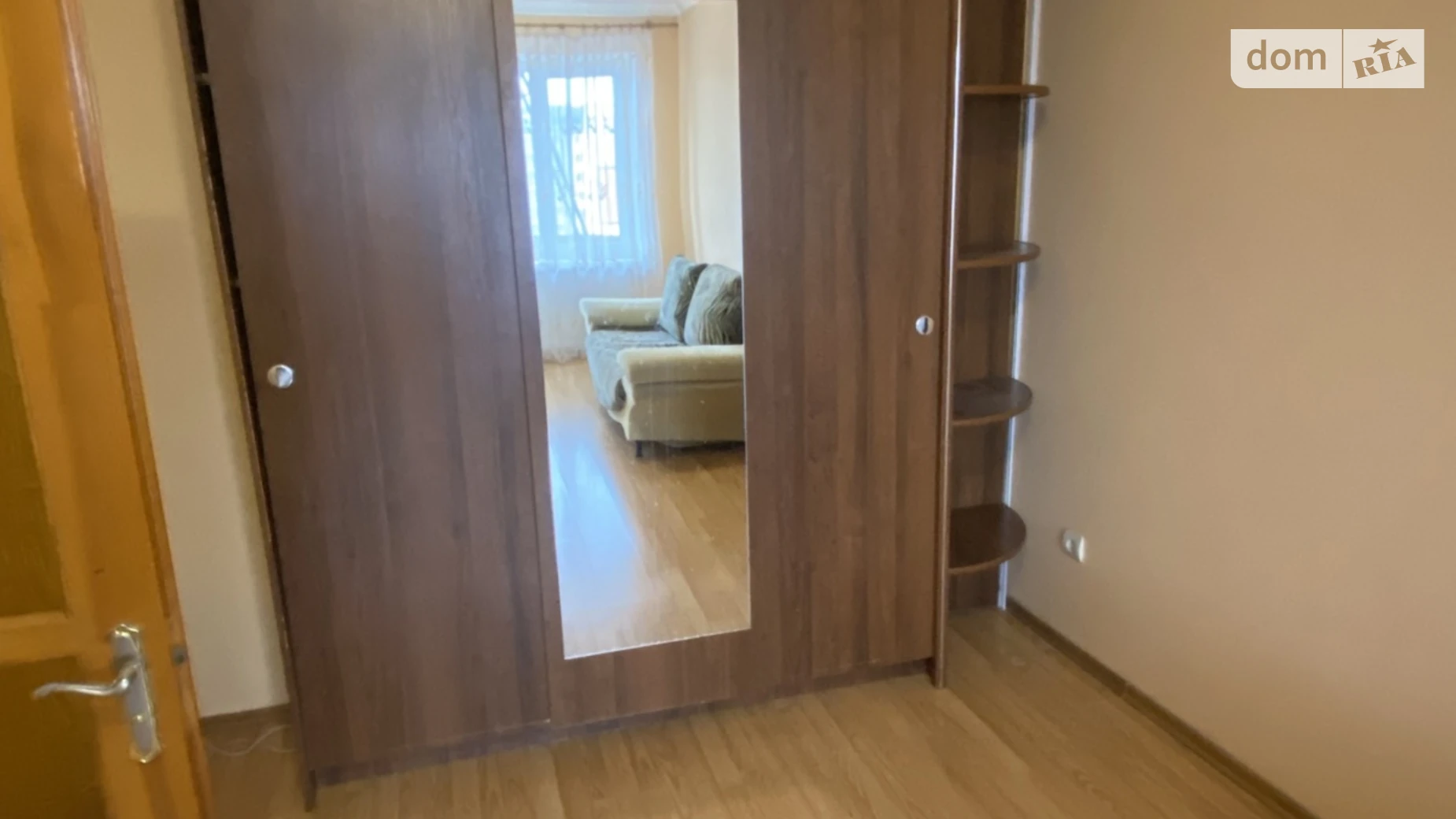 1-комнатная квартира 42 кв. м в Тернополе, ул. Черновецкая, 64 - фото 2