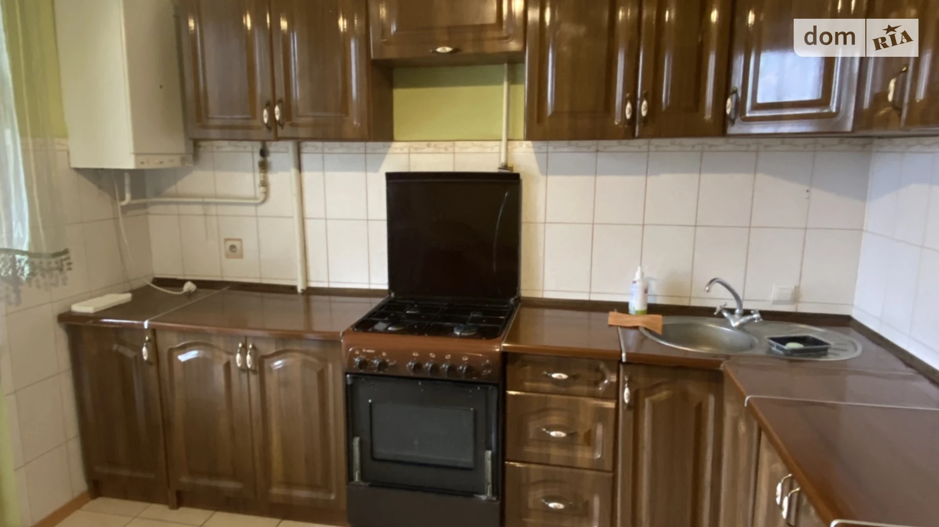 1-комнатная квартира 42 кв. м в Тернополе, ул. Черновецкая, 64 - фото 3