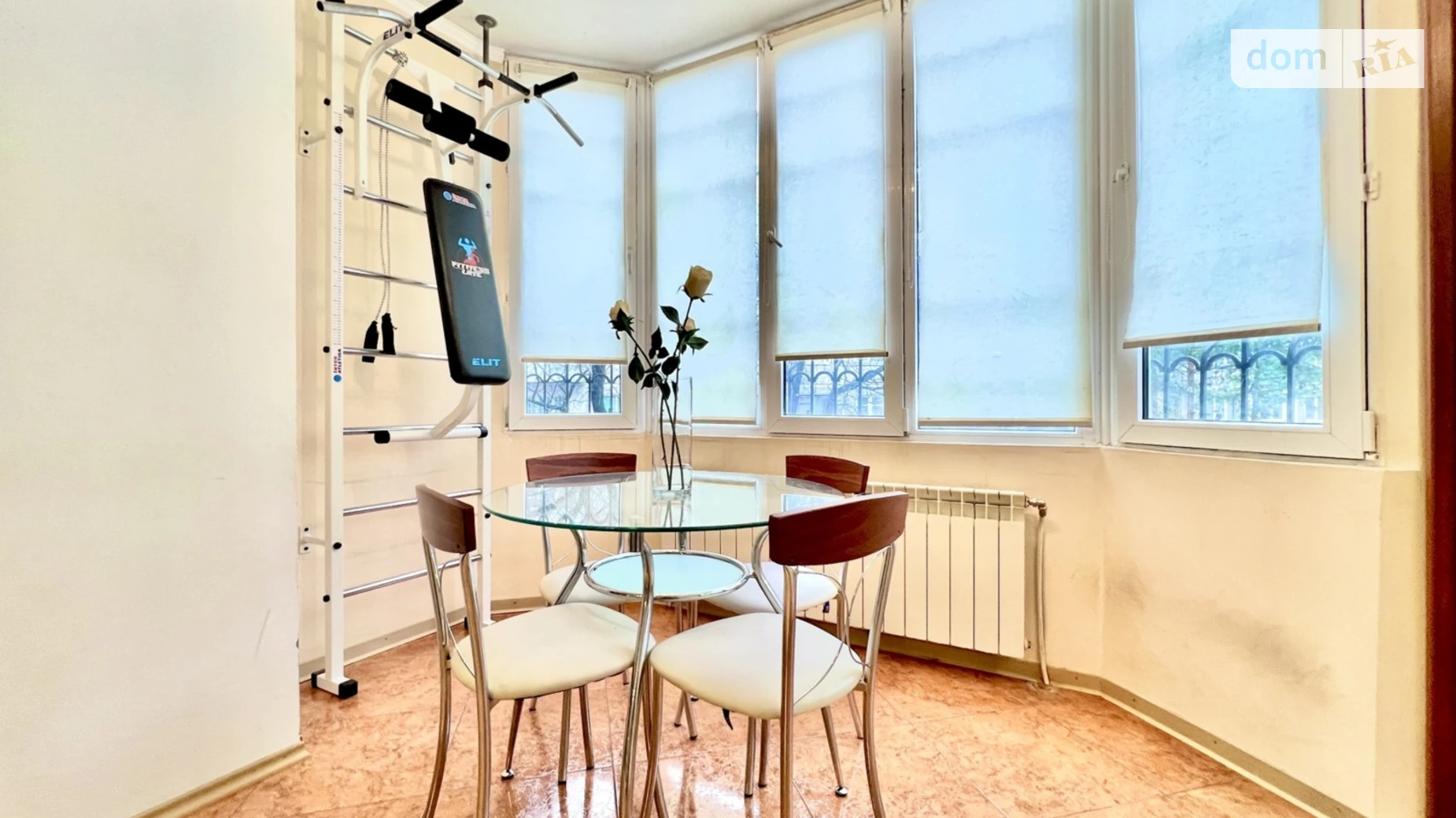 2-комнатная квартира 76 кв. м в Тернополе, ул. Довженко Александра - фото 3