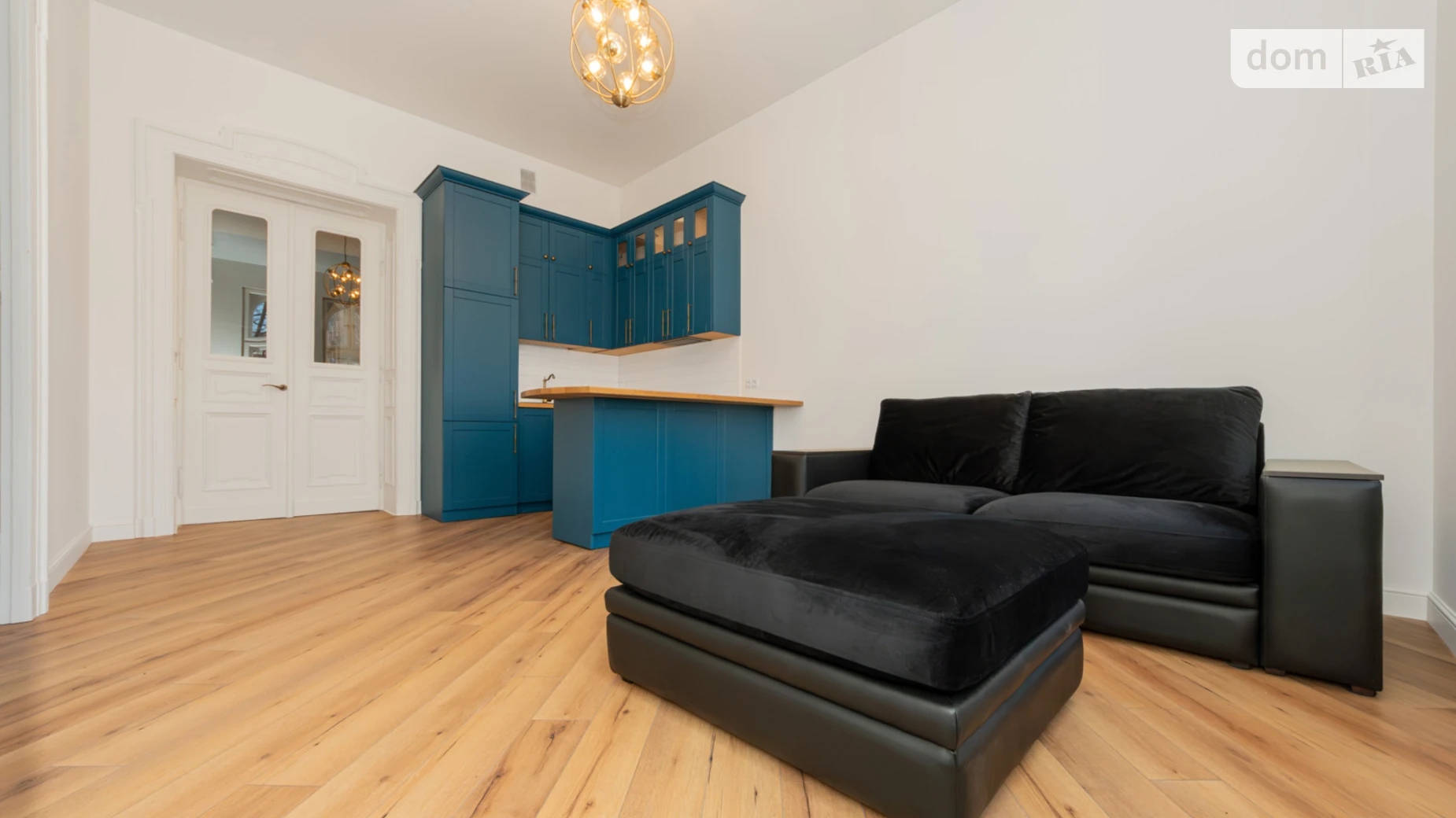 Продается 1-комнатная квартира 77.5 кв. м в Ивано-Франковске, ул. Гетьмана Ивана Мазепы, 36 - фото 3