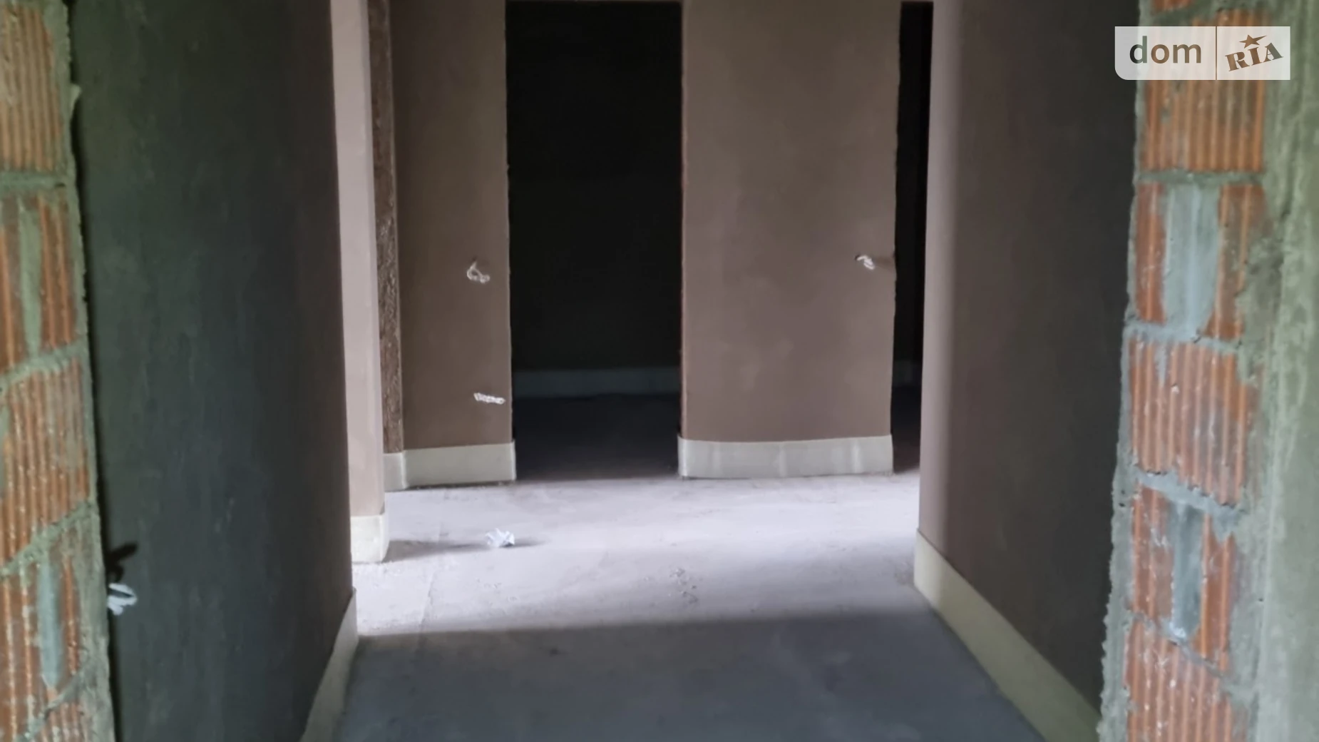 Продается 2-комнатная квартира 61 кв. м в Ровно, ул. Дорошенко Петра, 66Б - фото 2