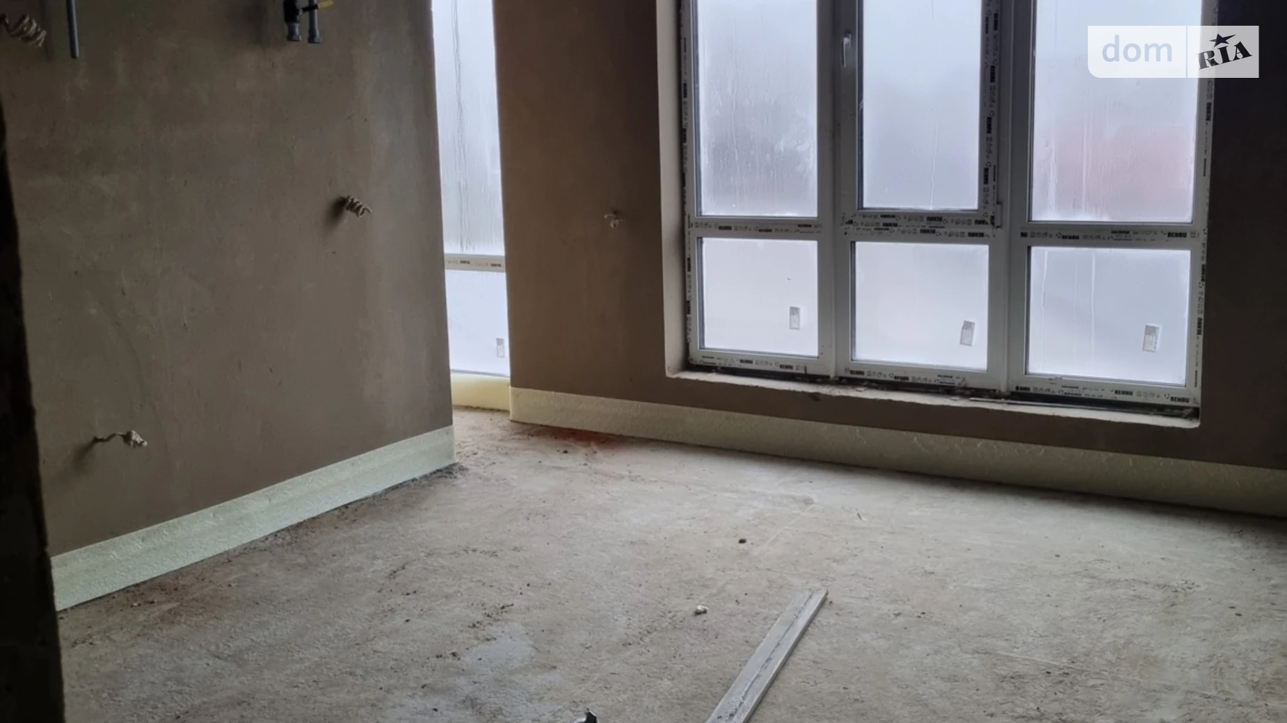 Продается 2-комнатная квартира 61 кв. м в Ровно, ул. Дорошенко Петра, 66Б - фото 4