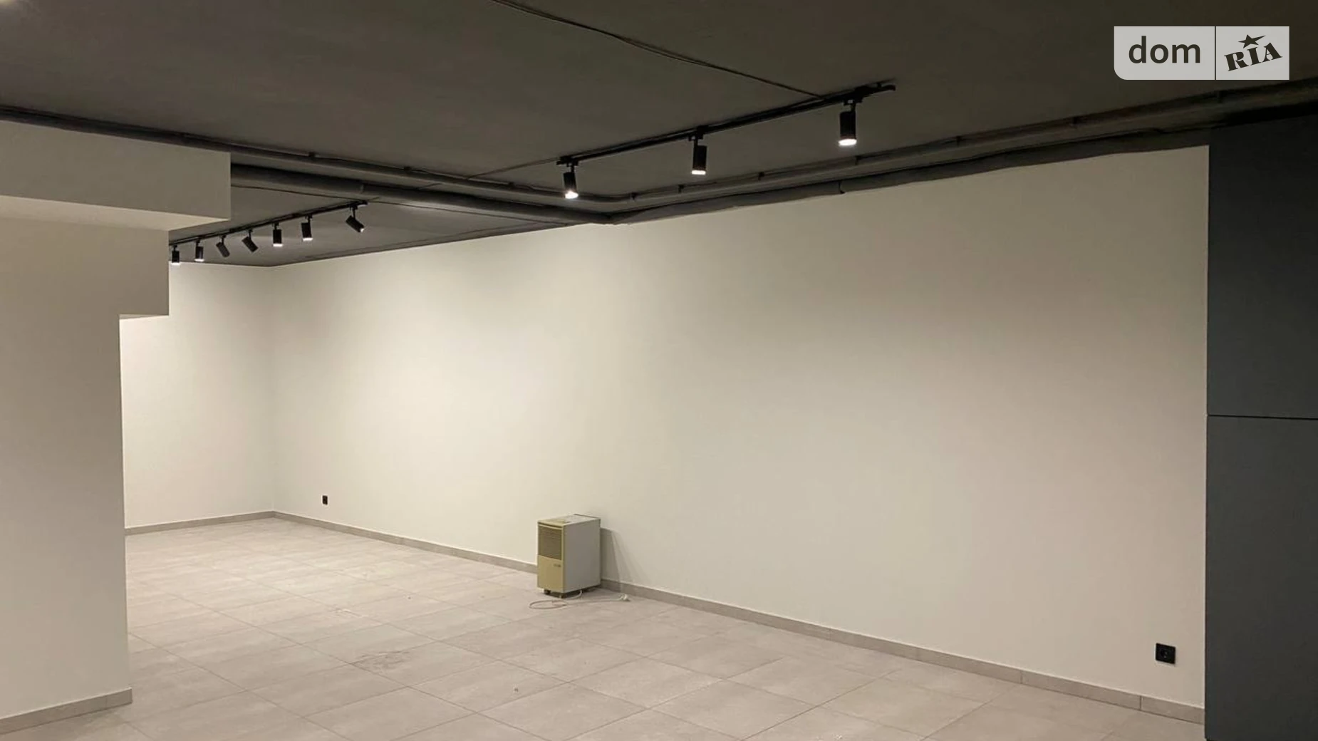 Сдается в аренду помещения свободного назначения 74 кв. м в 4-этажном здании, цена: 12000 грн - фото 4