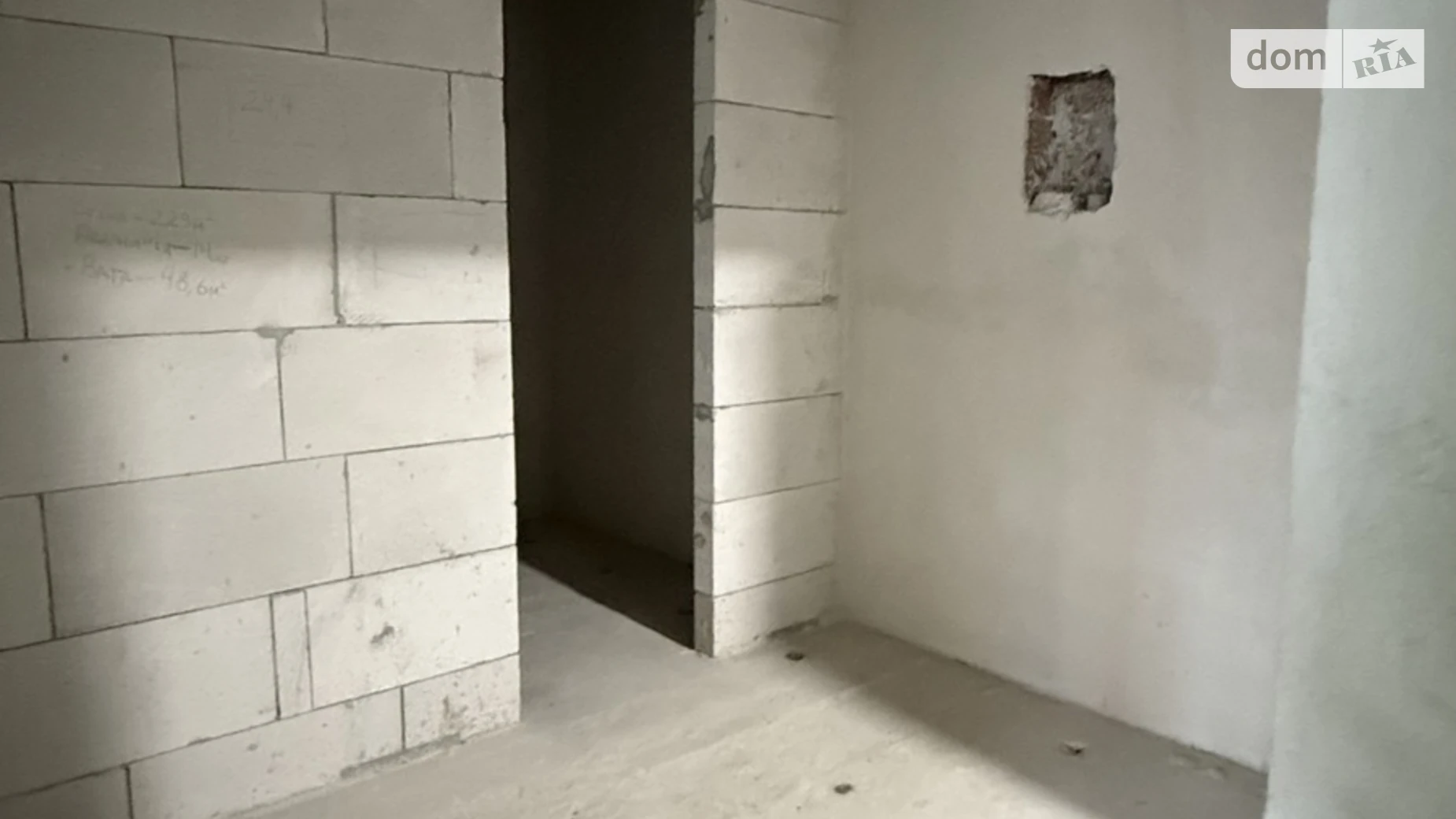 Продается 1-комнатная квартира 46.4 кв. м в Ивано-Франковске, ул. Романа Вирастюка, 3 - фото 5