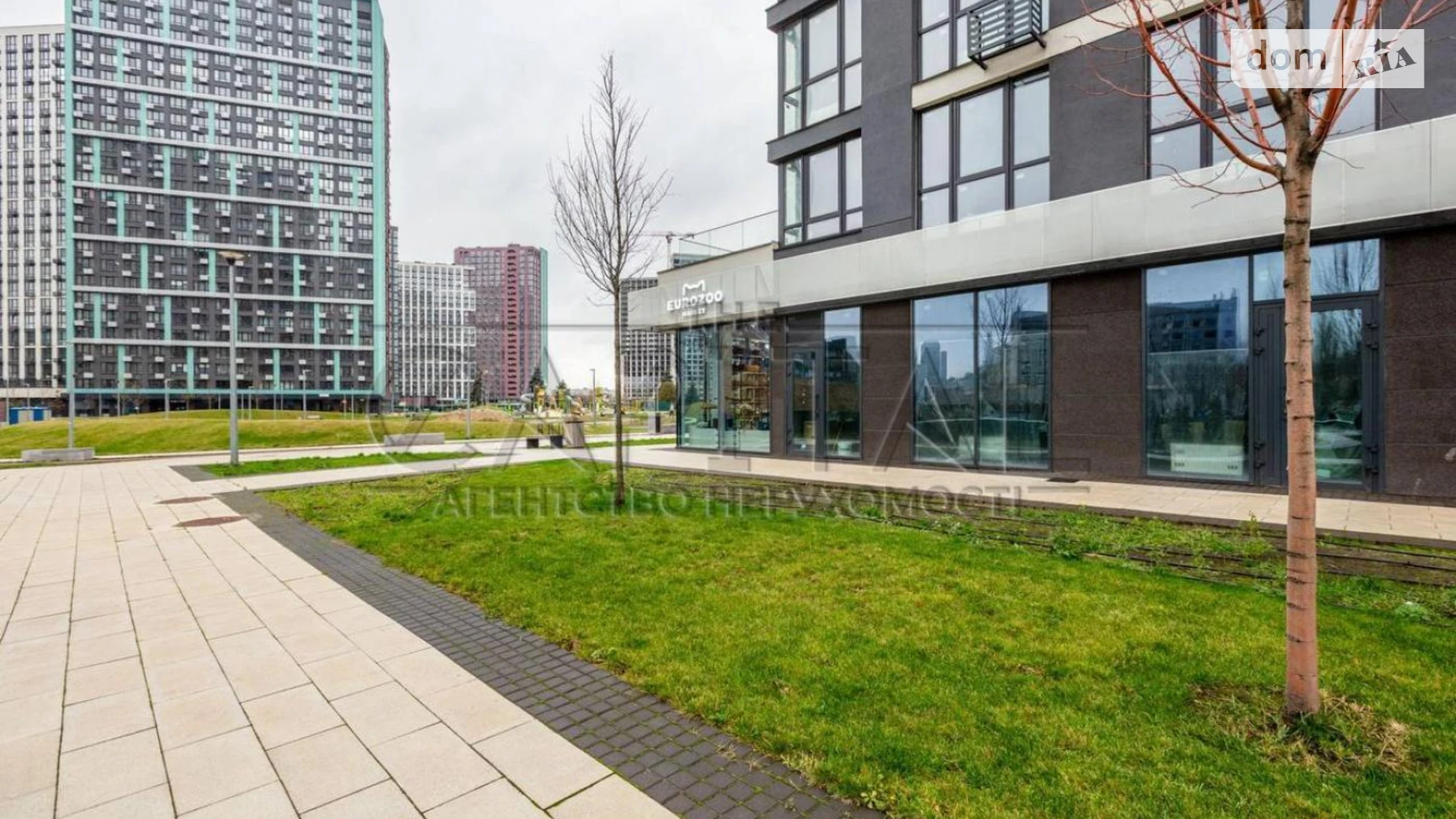 Продается офис 61.4 кв. м в бизнес-центре, цена: 250000 $ - фото 2