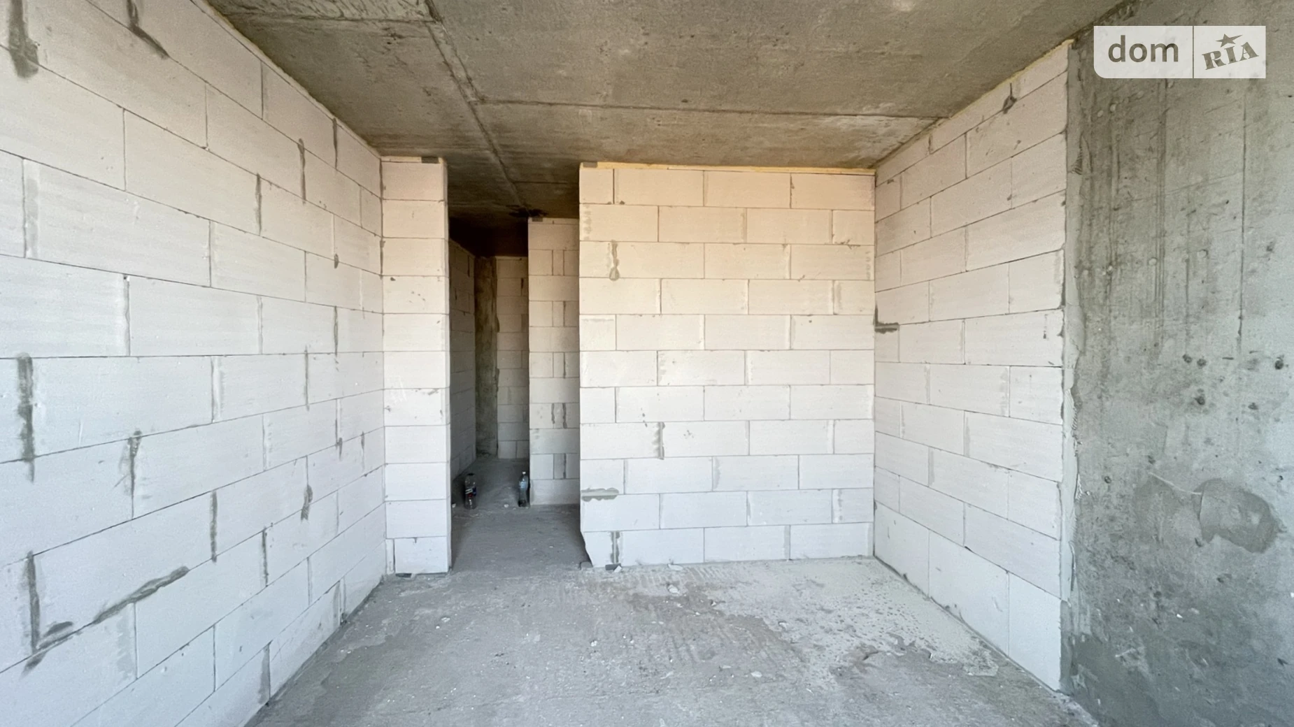 Продается 2-комнатная квартира 77 кв. м в Ивано-Франковске, ул. Левицкого Романа - фото 3