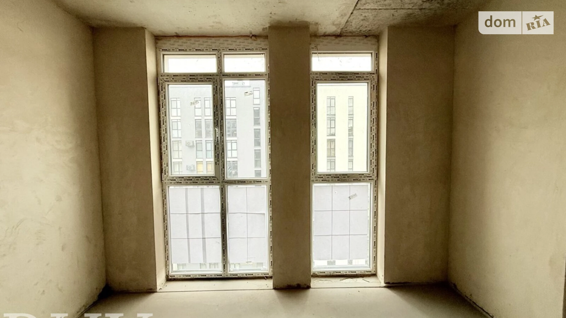 1-комнатная квартира 41.7 кв. м в Луцке, ул. Звездная(Арцеулова), 2А - фото 3