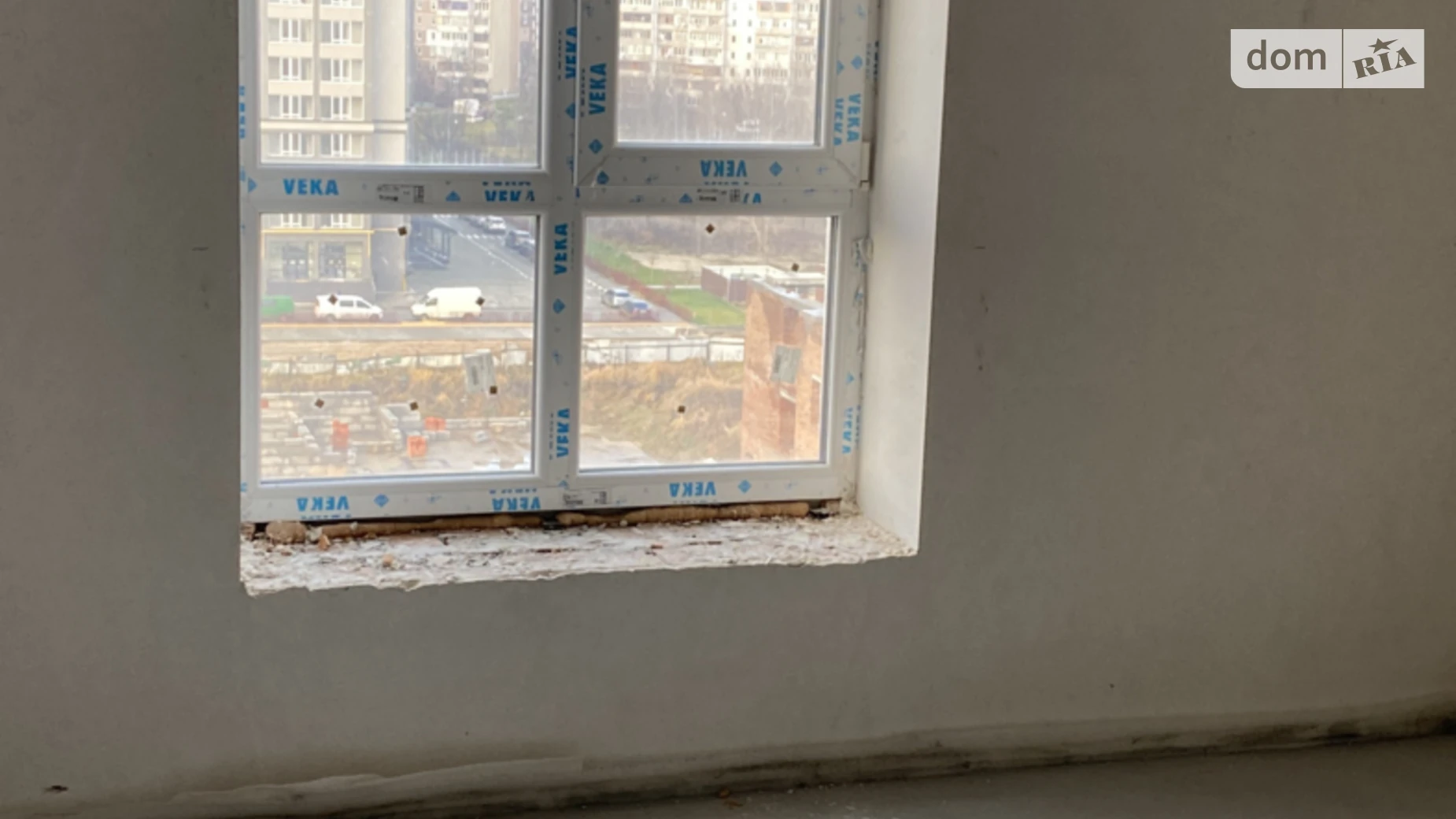 Продается 1-комнатная квартира 35 кв. м в Буче, ул. Ивана Кожедуба, 8А - фото 2