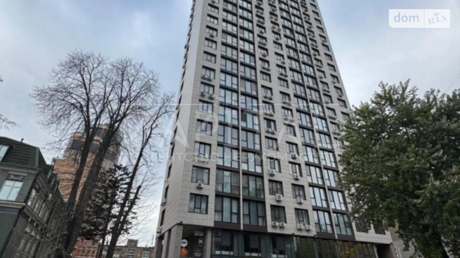 Сдается в аренду офис 154.8 кв. м в бизнес-центре, цена: 3870 $ - фото 2