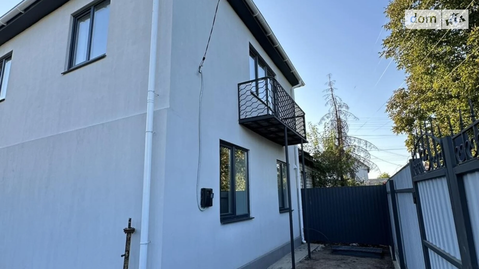 Продается дом на 2 этажа 147 кв. м с бассейном, цена: 110000 $ - фото 2