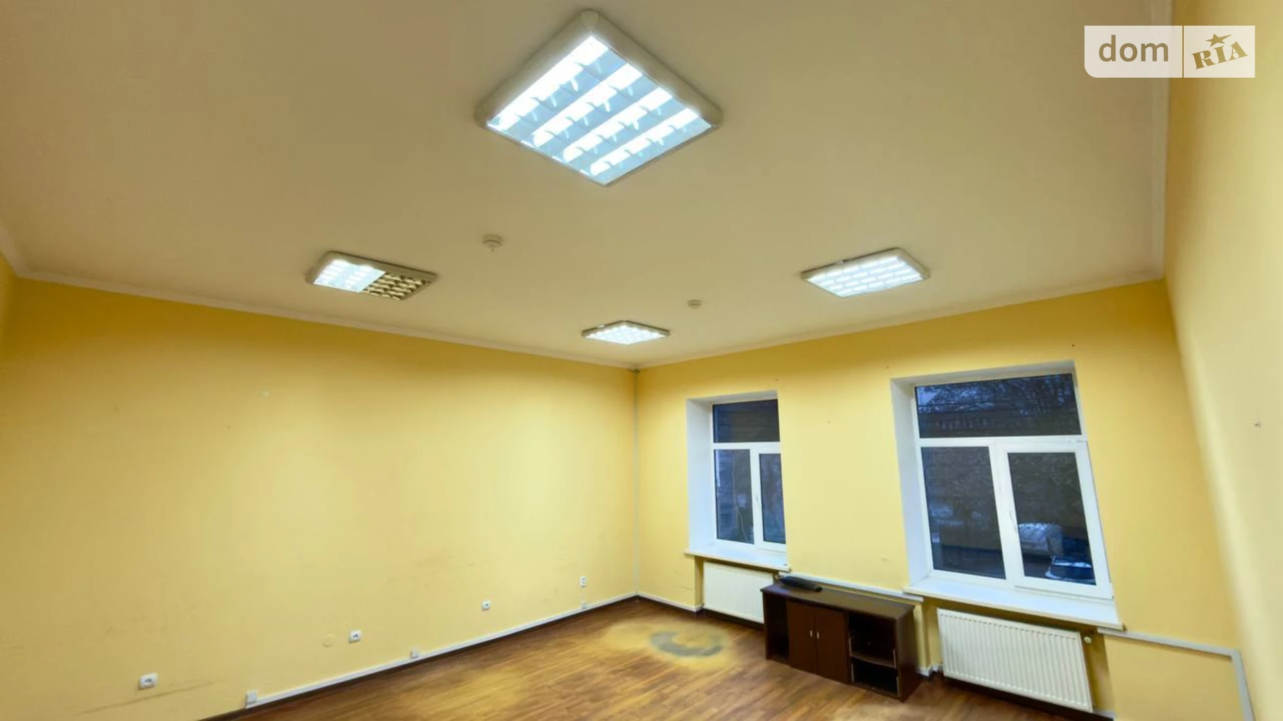 Сдается в аренду офис 63 кв. м в бизнес-центре, цена: 18900 грн - фото 4