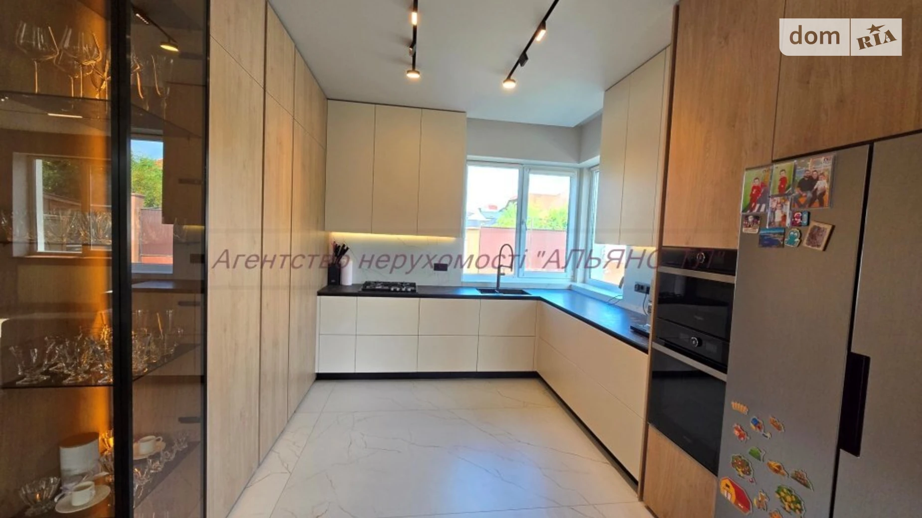 Продается дом на 2 этажа 151.3 кв. м с подвалом, цена: 225000 $ - фото 3