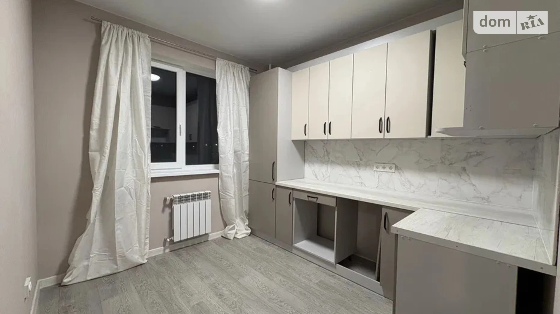 Продается 1-комнатная квартира 38 кв. м в Полтаве, ул. Башкирцевой Марии - фото 2