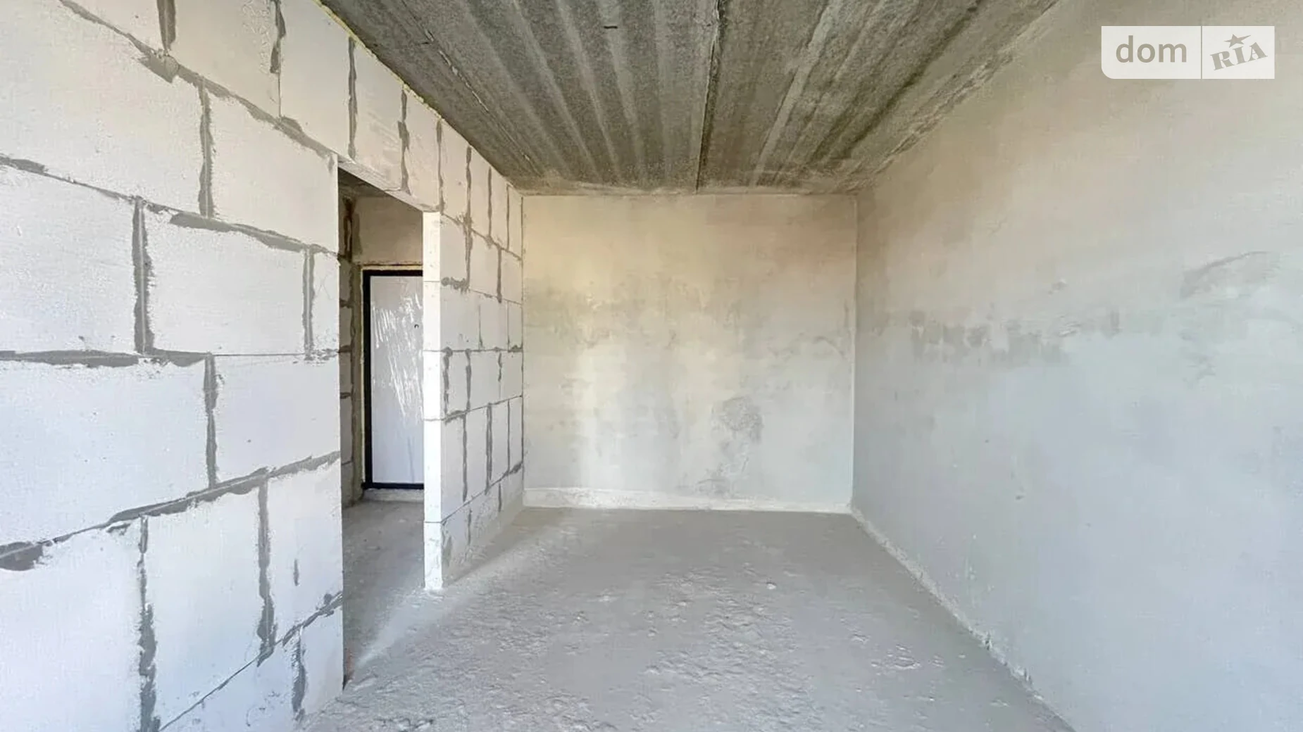 Продается 1-комнатная квартира 36 кв. м в Ивано-Франковске, ул. Княгинин, 44 корпус 17 - фото 5