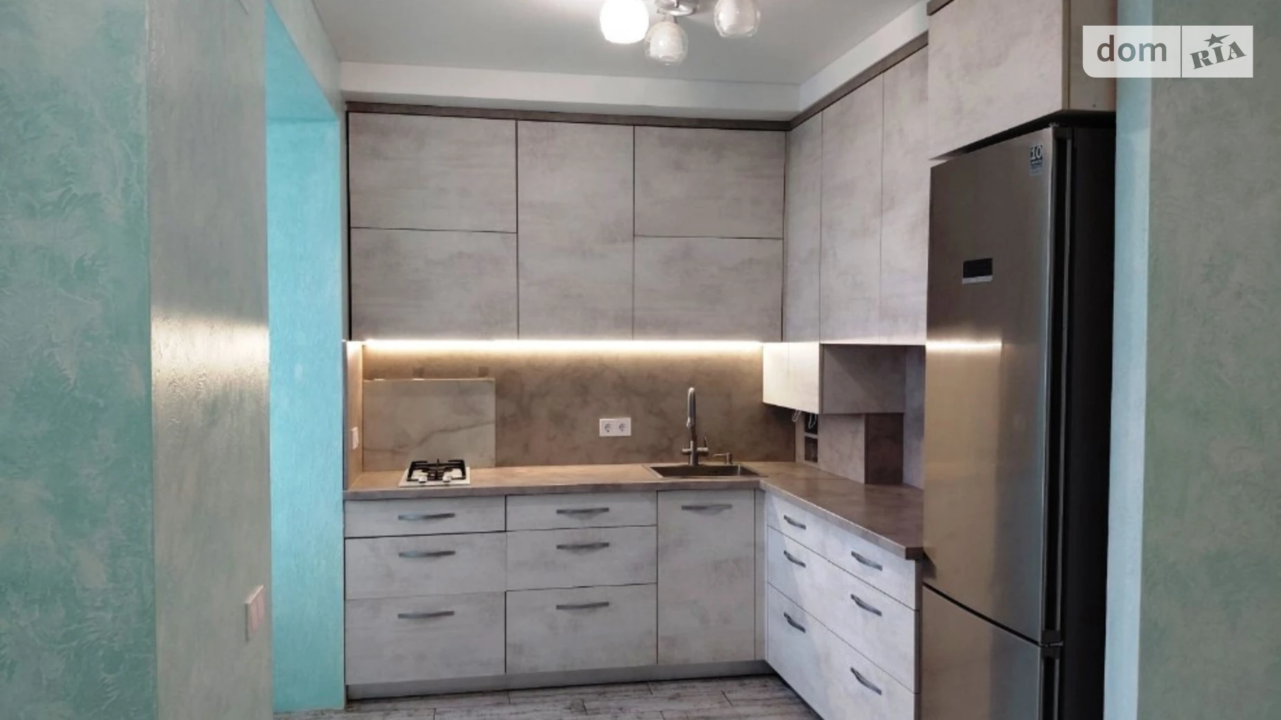 Продается 2-комнатная квартира 68.9 кв. м в Фонтанке, ул. Чехова - фото 2