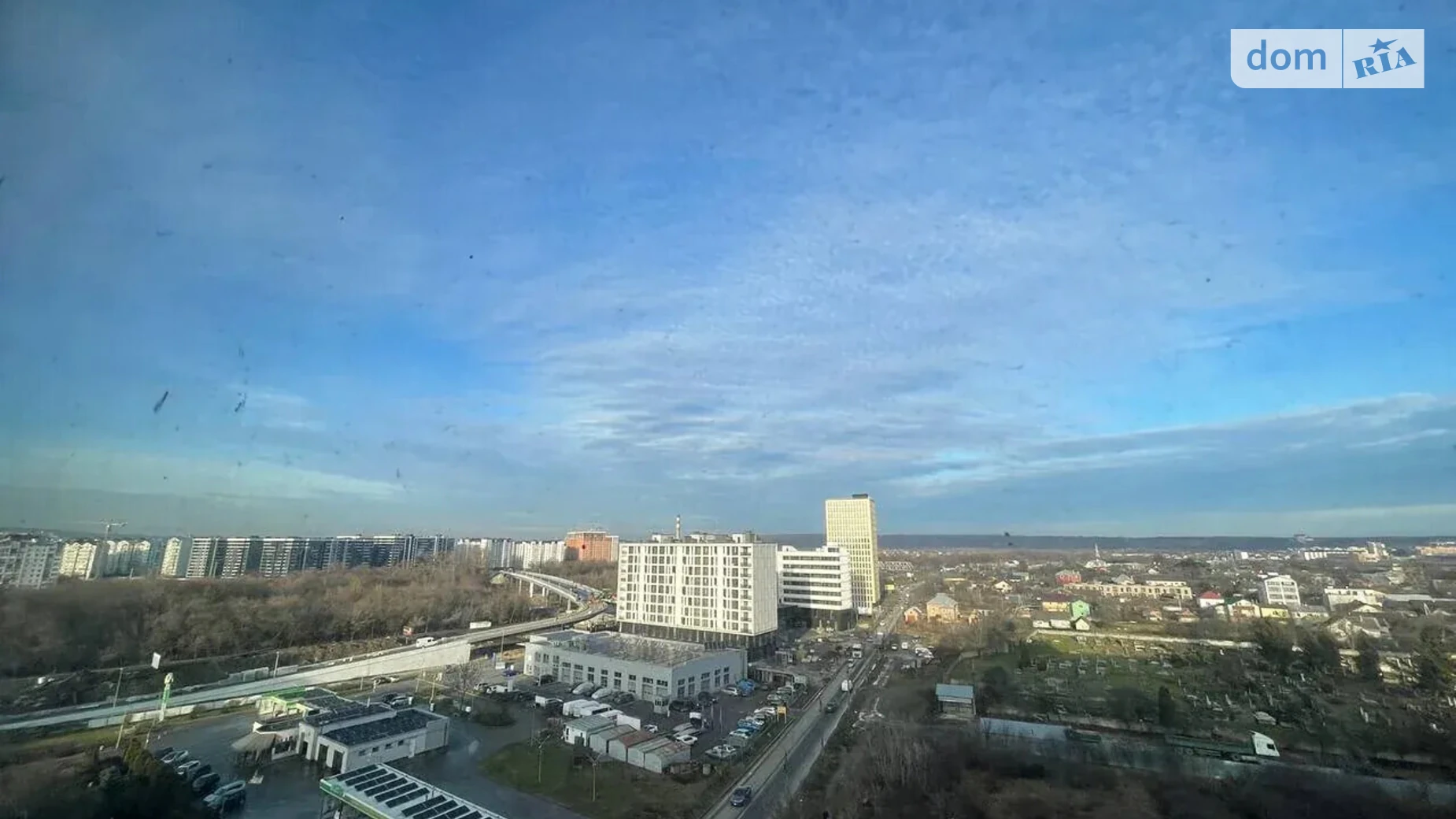 Продается 1-комнатная квартира 36 кв. м в Ивано-Франковске, ул. Княгинин, 44 - фото 3