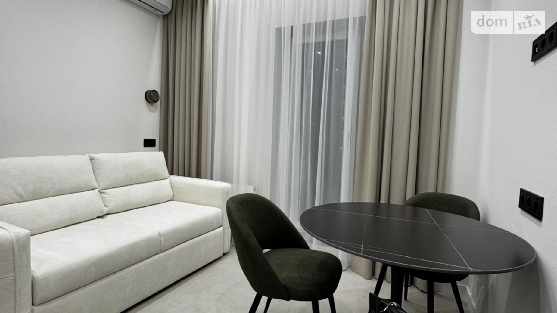 Сдается в аренду 1-комнатная квартира 45 кв. м в Одессе, ул. Краснова, 3 корпус 65 - фото 2