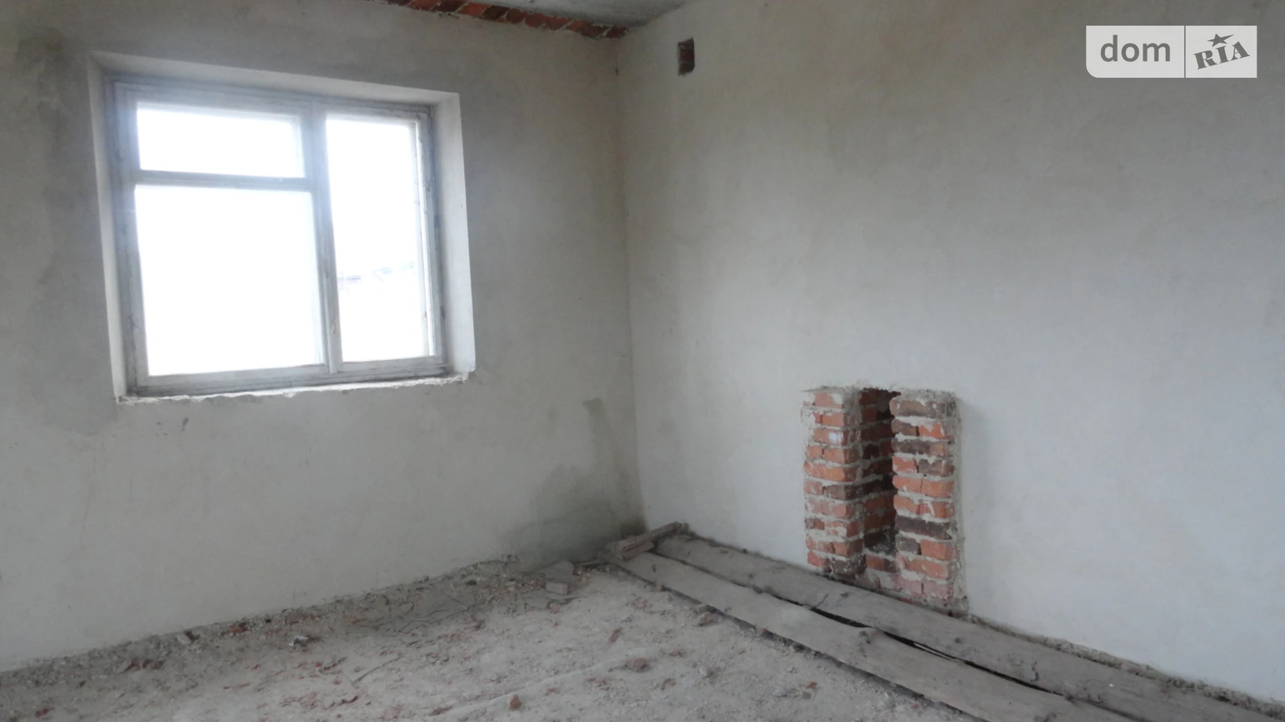 Продается дом на 3 этажа 250 кв. м с бассейном, цена: 40000 $ - фото 3