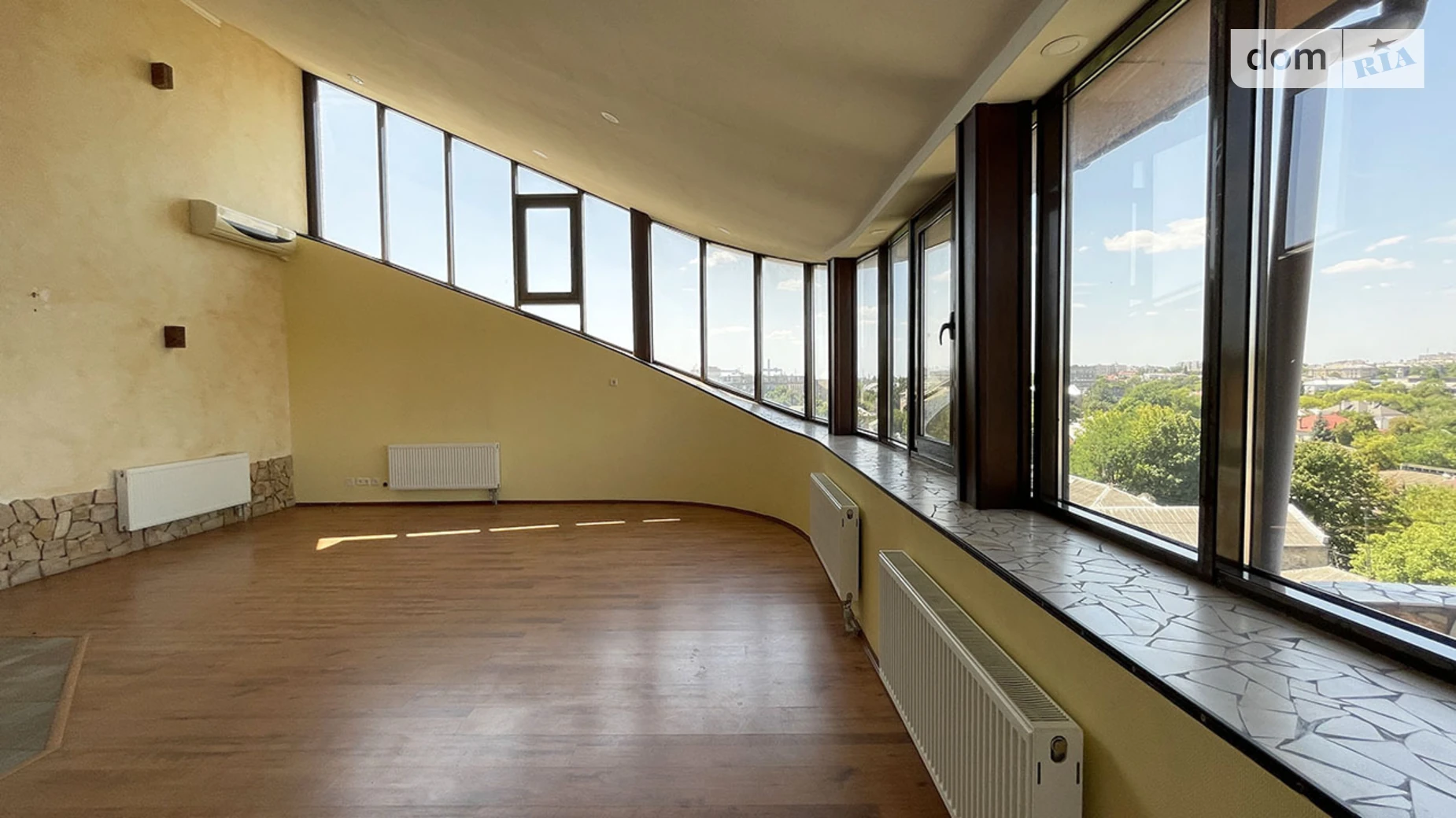 Сдается в аренду офис 77 кв. м в бизнес-центре, цена: 13000 грн - фото 2