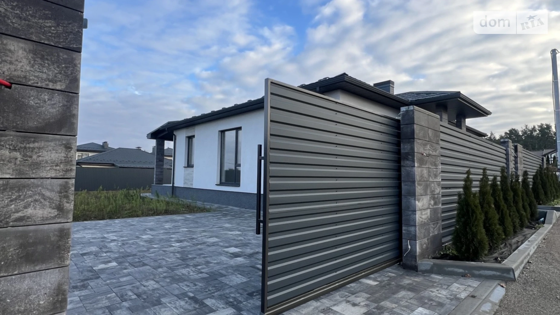 Продается одноэтажный дом 120 кв. м с мансардой, цена: 143000 $ - фото 3