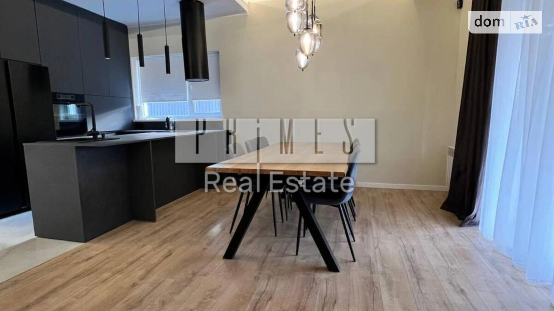 Продается дом на 2 этажа 240 кв. м с камином, цена: 245000 $ - фото 3