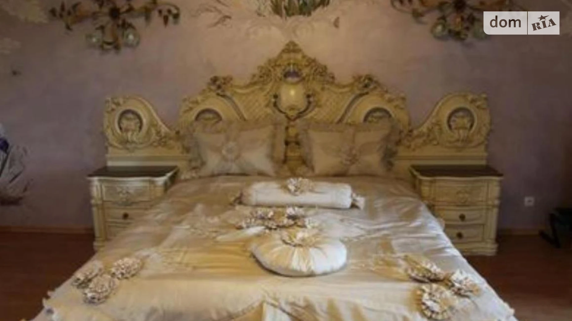 Продается дом на 3 этажа 350 кв. м с садом, цена: 650000 $ - фото 3