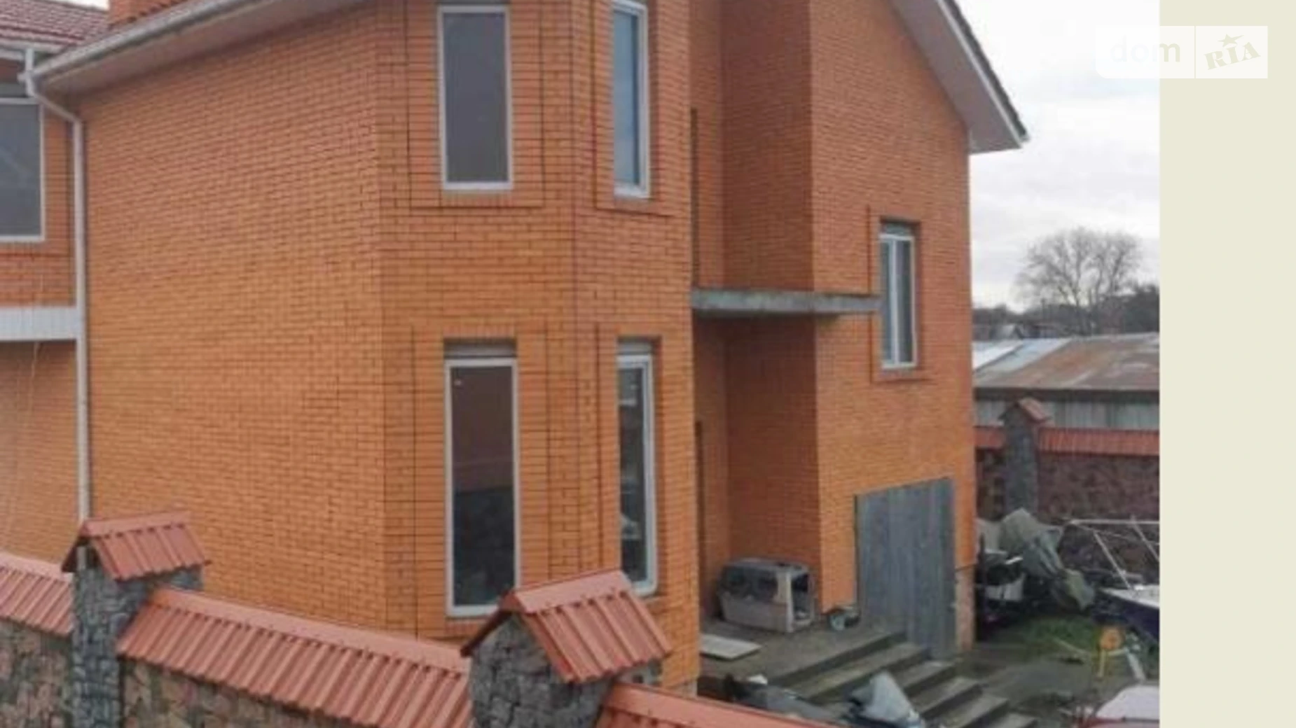 Продается дом на 4 этажа 620 кв. м с гаражом, цена: 620000 $ - фото 5