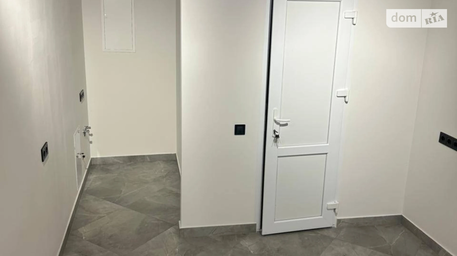 Здається в оренду приміщення вільного призначення 40 кв. м в 4-поверховій будівлі, цена: 600 $ - фото 2