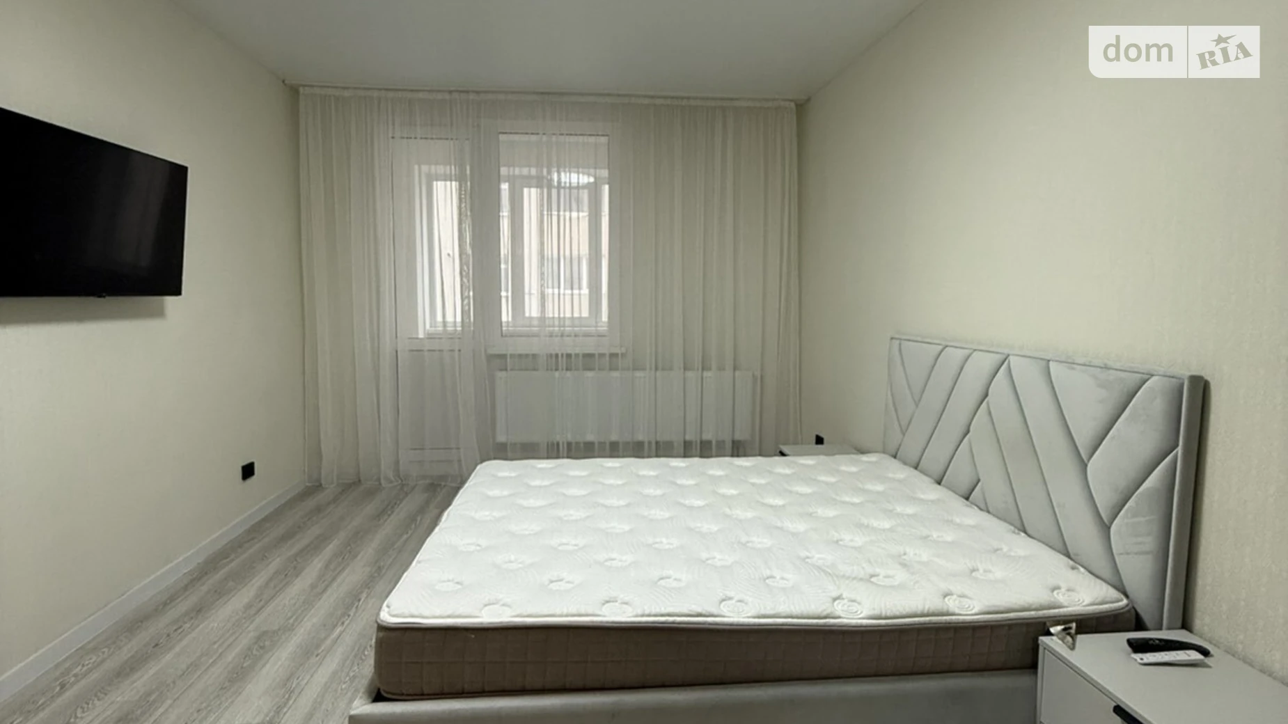 Продается 2-комнатная квартира 68 кв. м в Хмельницком, ул. Кармелюка, 3/4 - фото 2