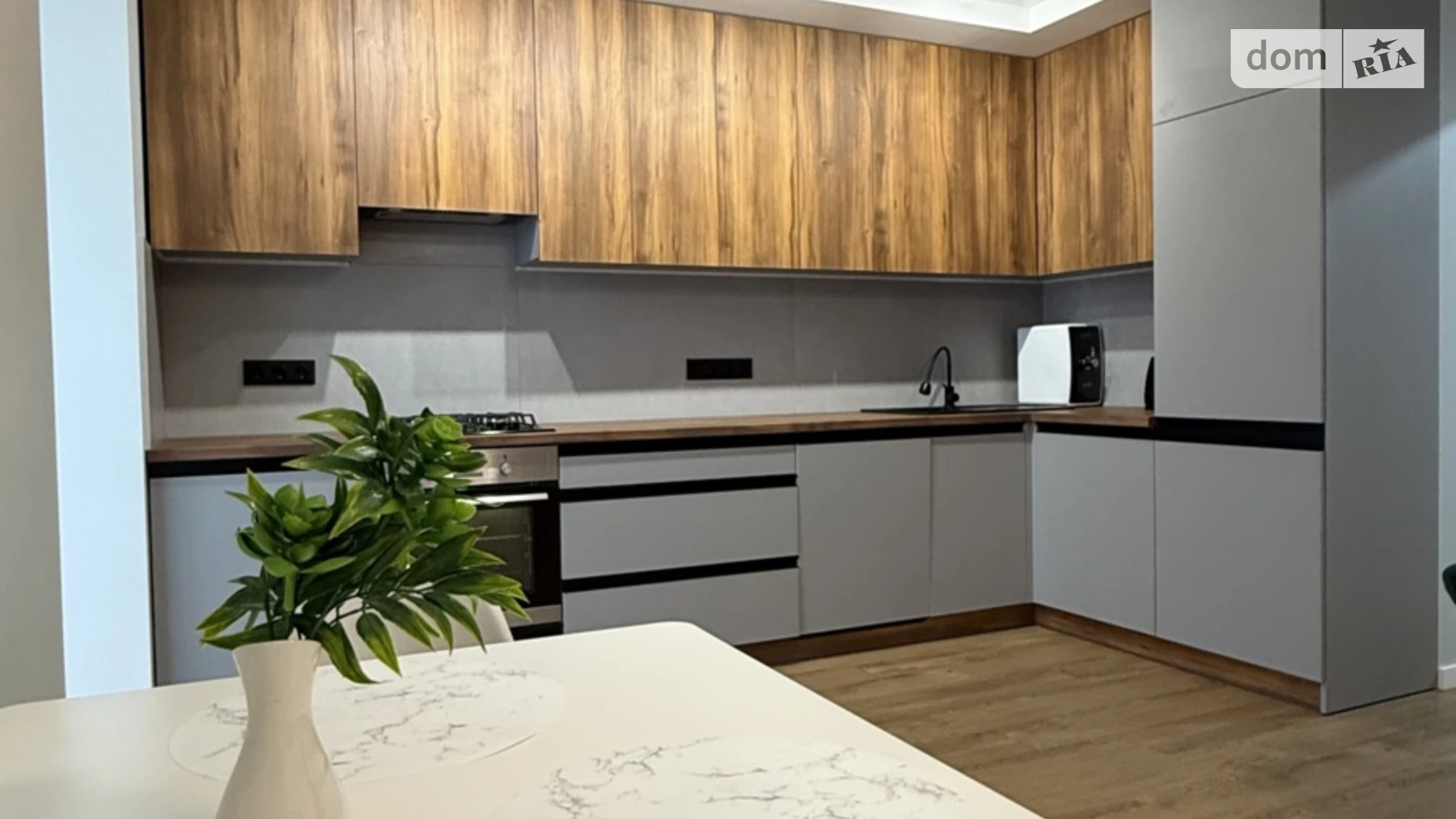 Продается 1-комнатная квартира 43.9 кв. м в Слобожанском, ул. Содружества - фото 2