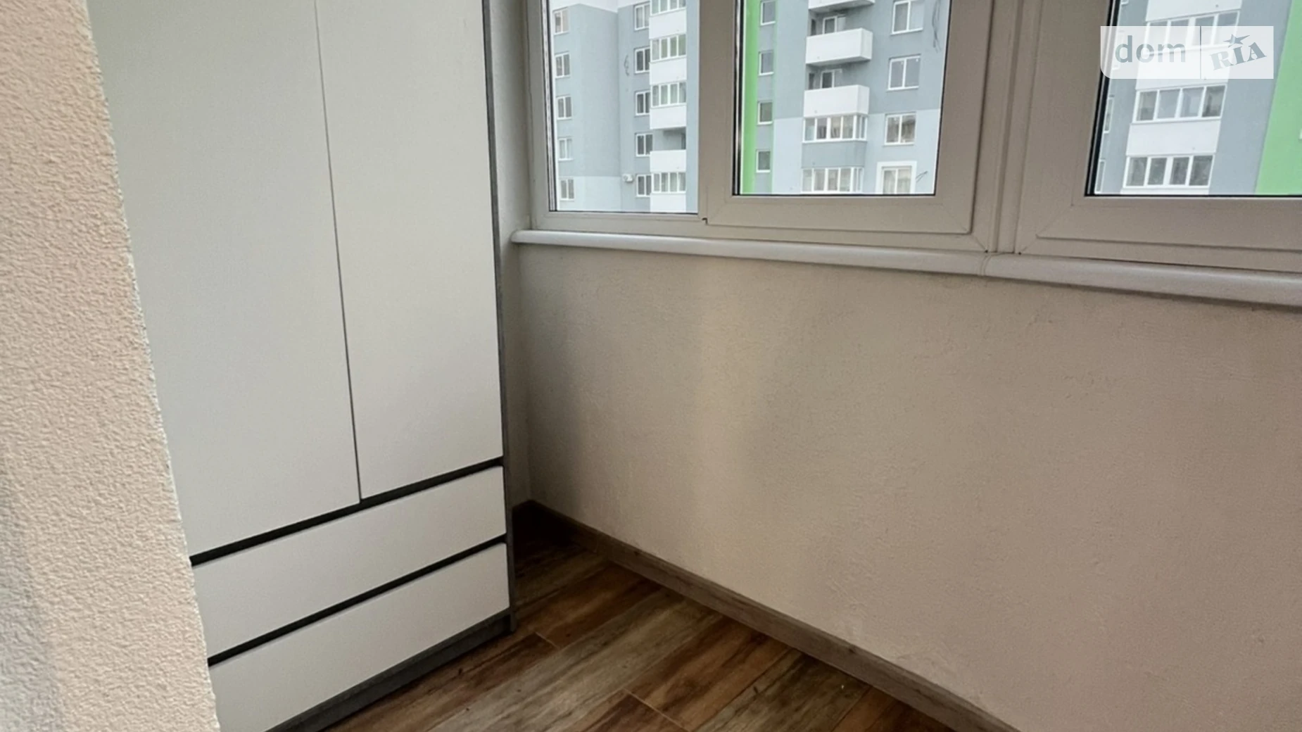 Продается 1-комнатная квартира 39 кв. м в Лисиничах, ул. Глинянский Тракт - фото 2