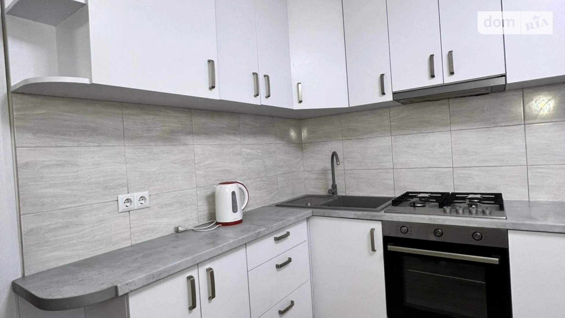 Продается 1-комнатная квартира 39 кв. м в Львове, ул. Глинянский Тракт - фото 2