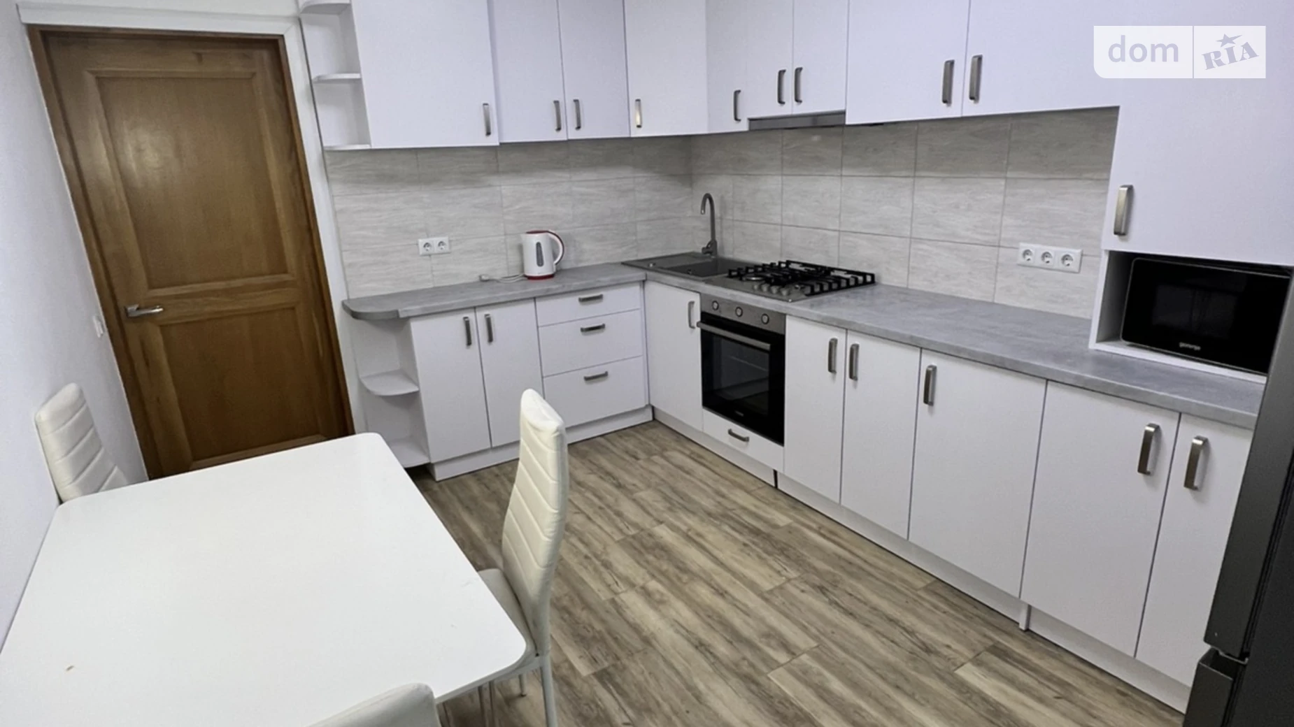 Продается 1-комнатная квартира 39 кв. м в Львове, ул. Глинянский Тракт - фото 3