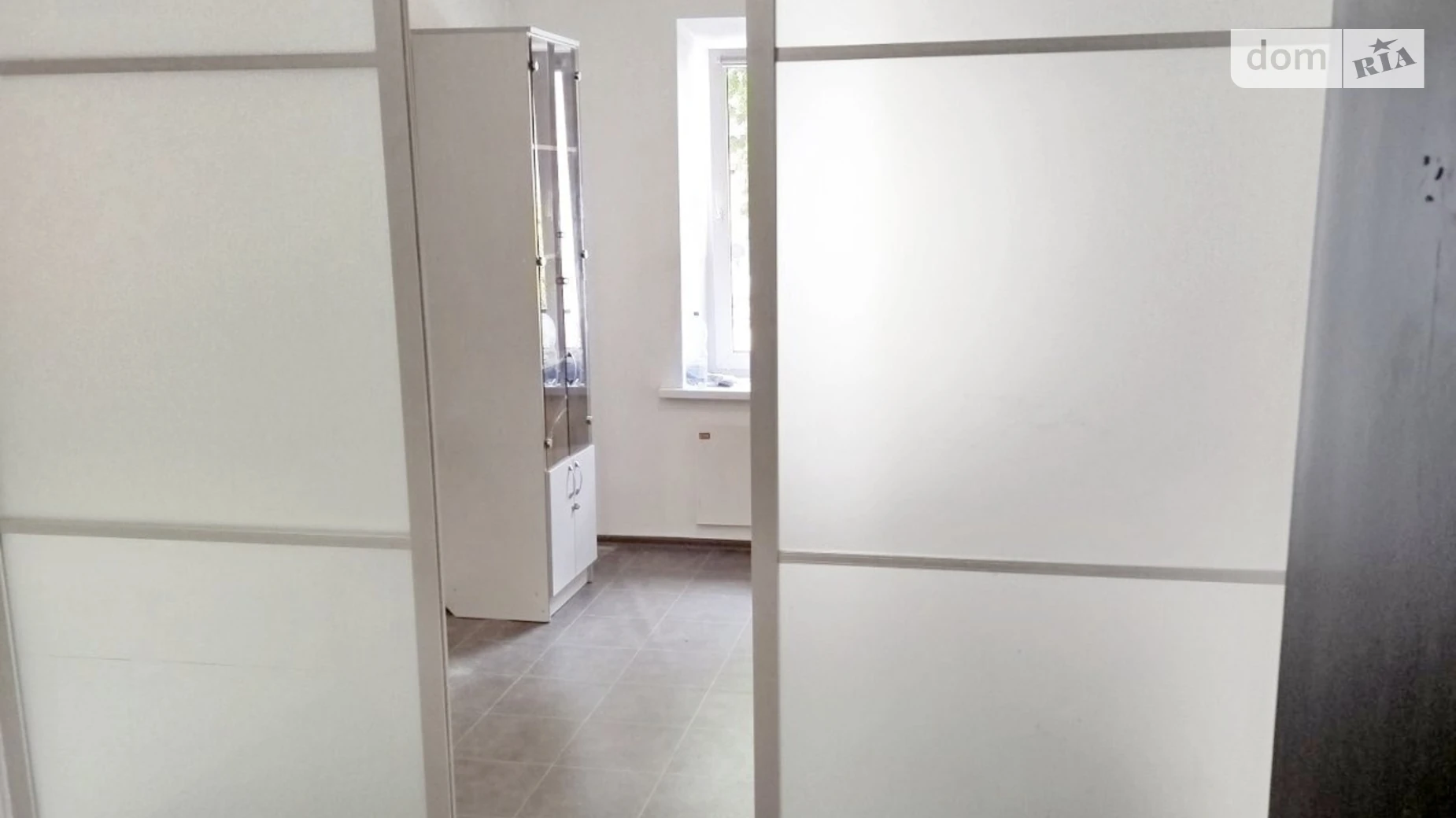 Здається в оренду приміщення вільного призначення 26 кв. м в 3-поверховій будівлі, цена: 12705 грн - фото 3