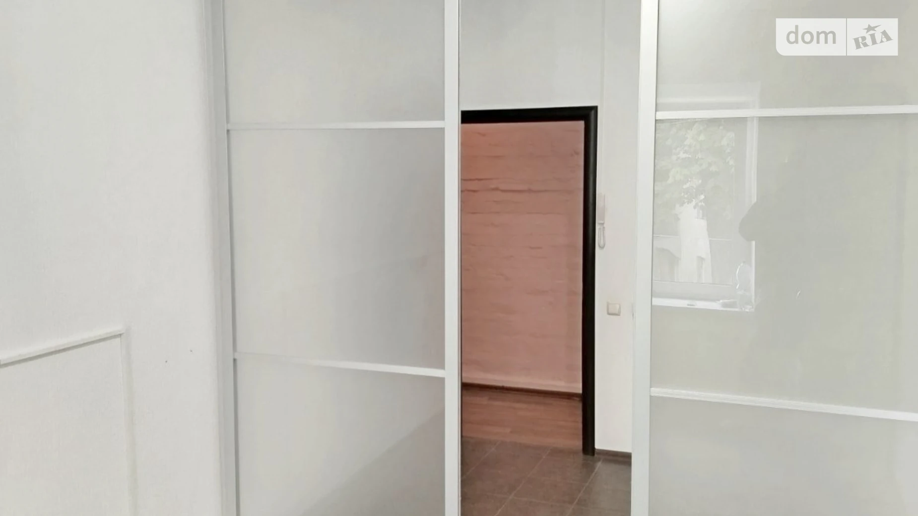 Здається в оренду приміщення вільного призначення 26 кв. м в 3-поверховій будівлі, цена: 12705 грн - фото 5