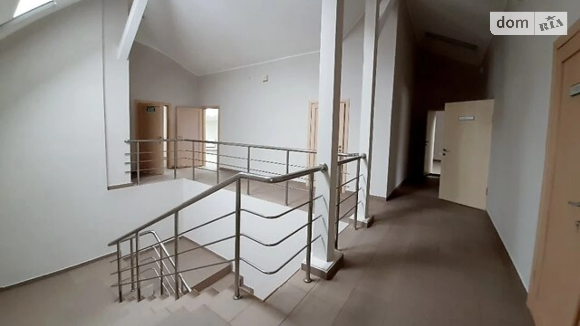 Сдается в аренду помещения свободного назначения 500.6 кв. м в 3-этажном здании, цена: 75000 грн - фото 5