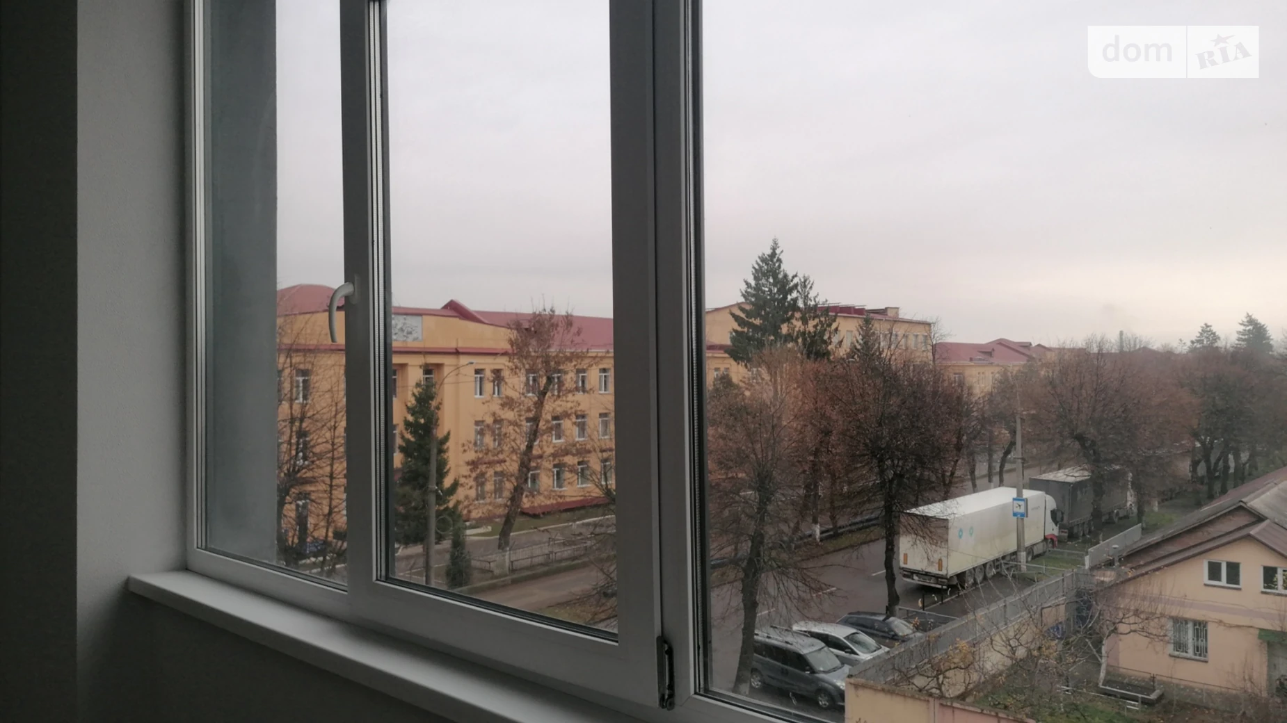 Сдается в аренду офис 30.2 кв. м в бизнес-центре, цена: 8000 грн - фото 4