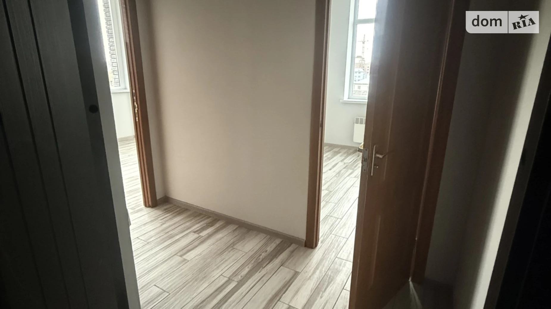 Сдается в аренду офис 32 кв. м в бизнес-центре, цена: 8000 грн - фото 2