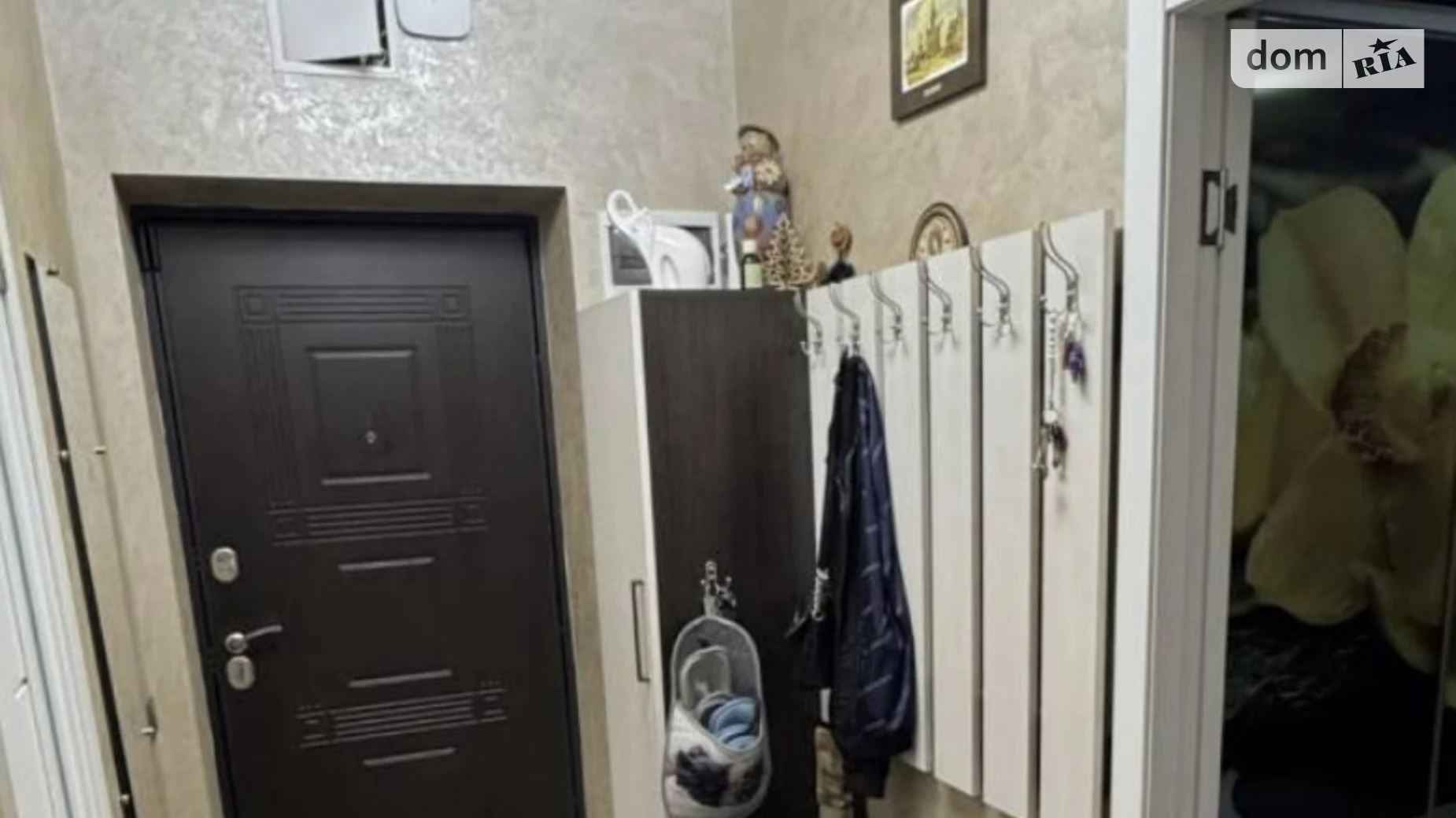 Продается 1-комнатная квартира 40 кв. м в Одессе, ул. Бугаевская, 44 - фото 2