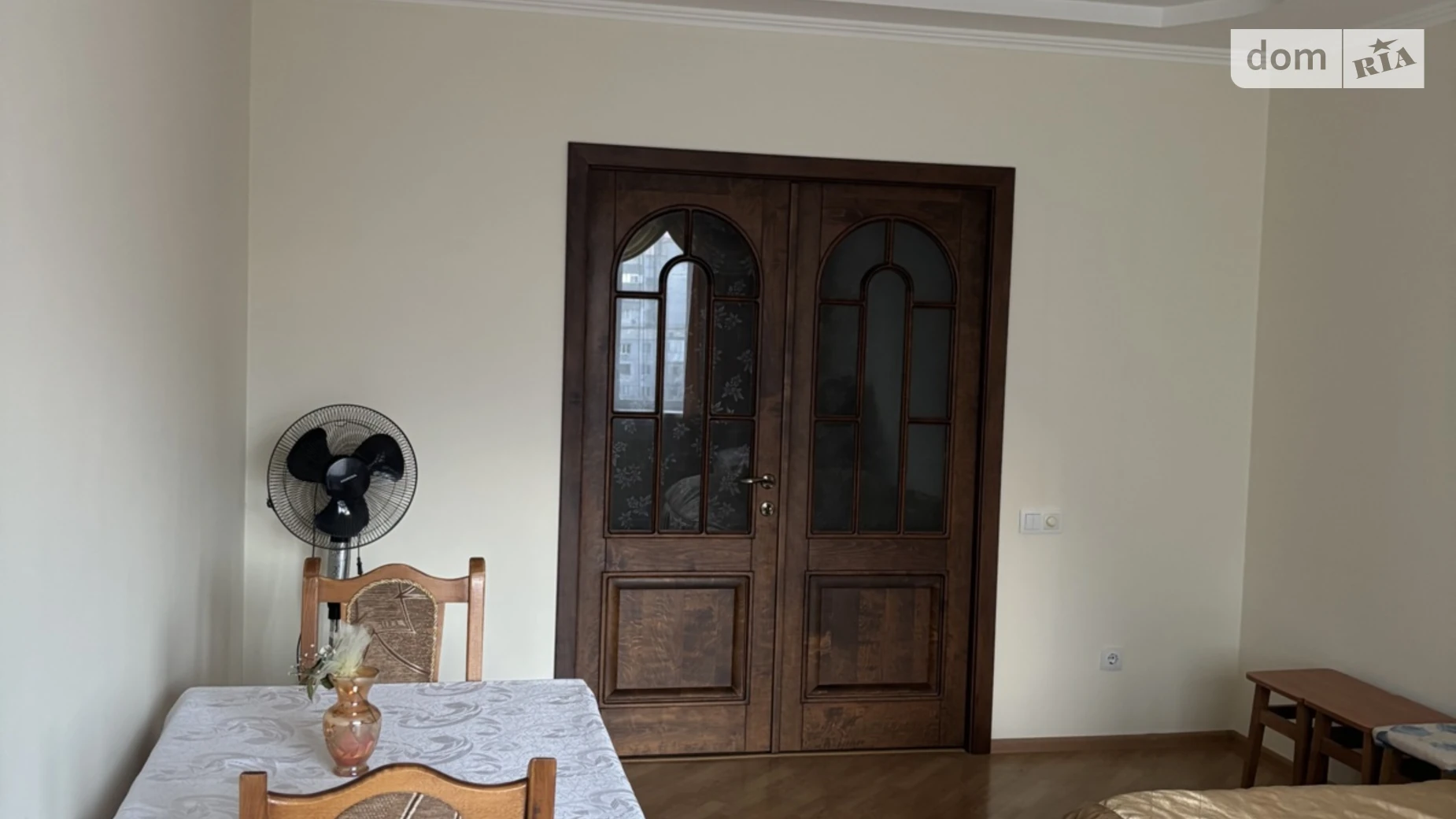 Продається 2-кімнатна квартира 72.4 кв. м у Миколаєві, вул. Архітектора Старова, 2/5 - фото 2