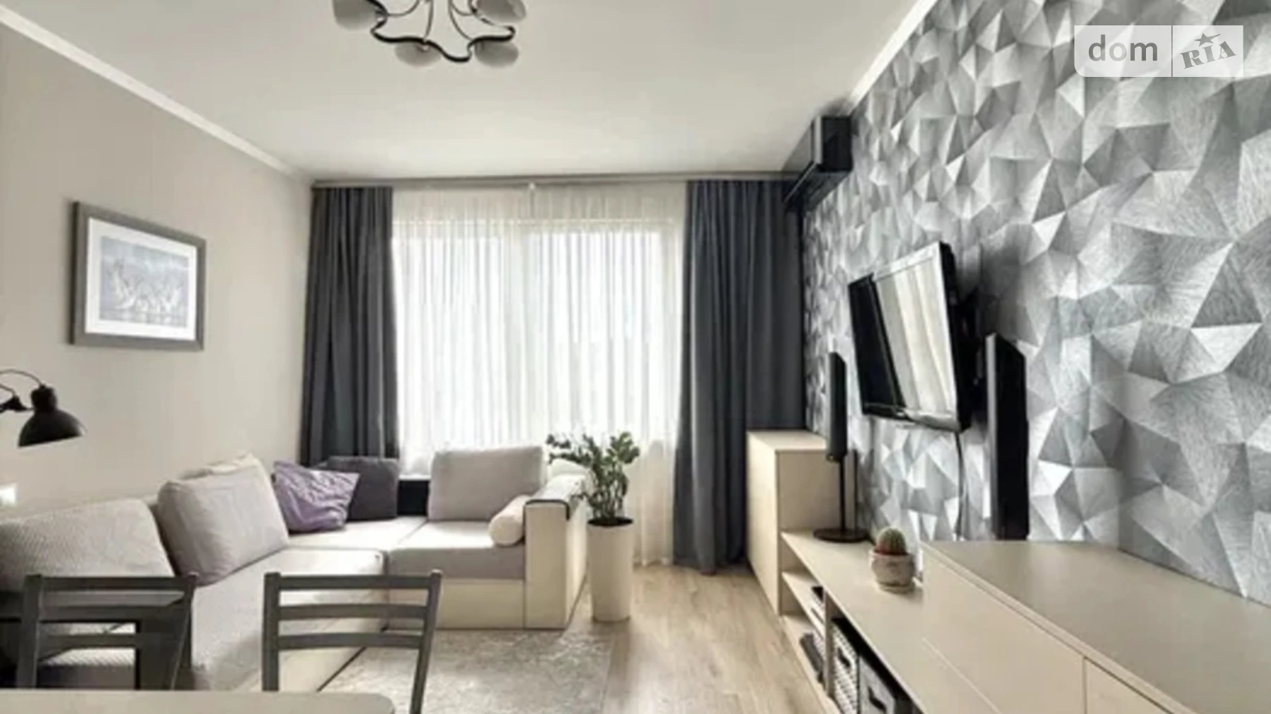 Продается 3-комнатная квартира 89 кв. м в Киеве, просп. Голосеевский(40-летия Октября), 62 - фото 2