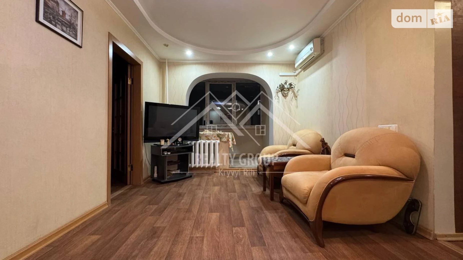 Продается 3-комнатная квартира 56.8 кв. м в Кривом Роге, ул. Украинская, 5 - фото 3