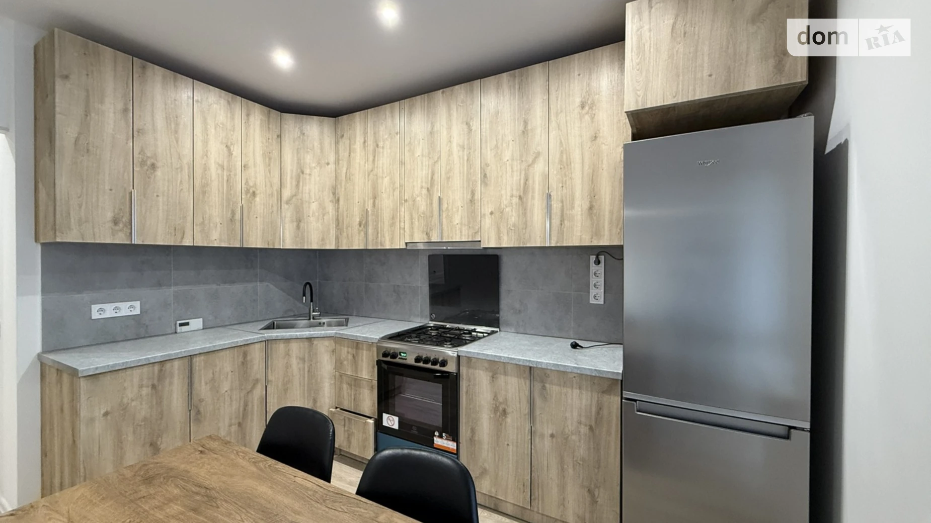 1-комнатная квартира 42 кв. м в Тернополе, ул. Глубокая Долина - фото 2