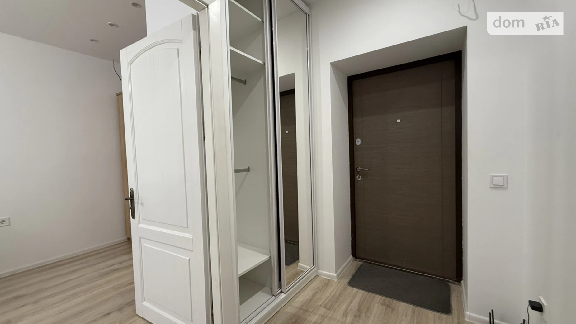 1-комнатная квартира 42 кв. м в Тернополе, ул. Глубокая Долина - фото 4