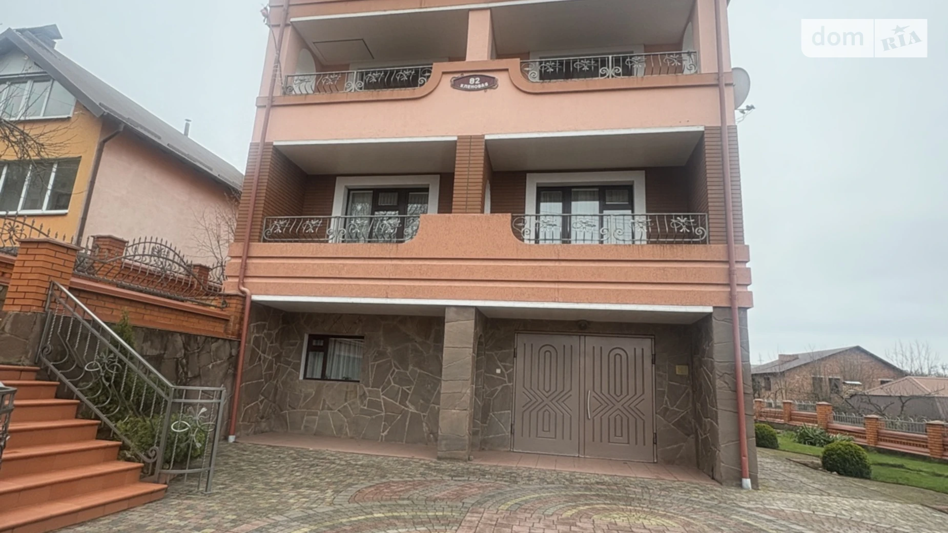 Продается дом на 2 этажа 246 кв. м с террасой, цена: 180000 $ - фото 3