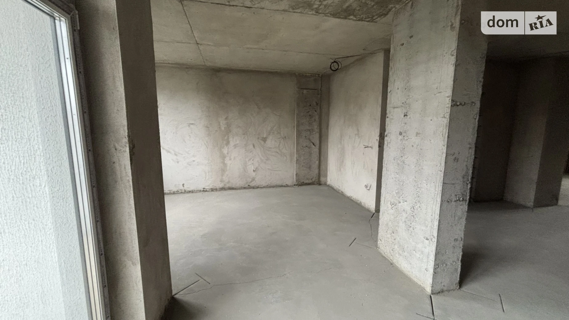 Продается 2-комнатная квартира 62.6 кв. м в Ужгороде, цена: 76999 $ - фото 2