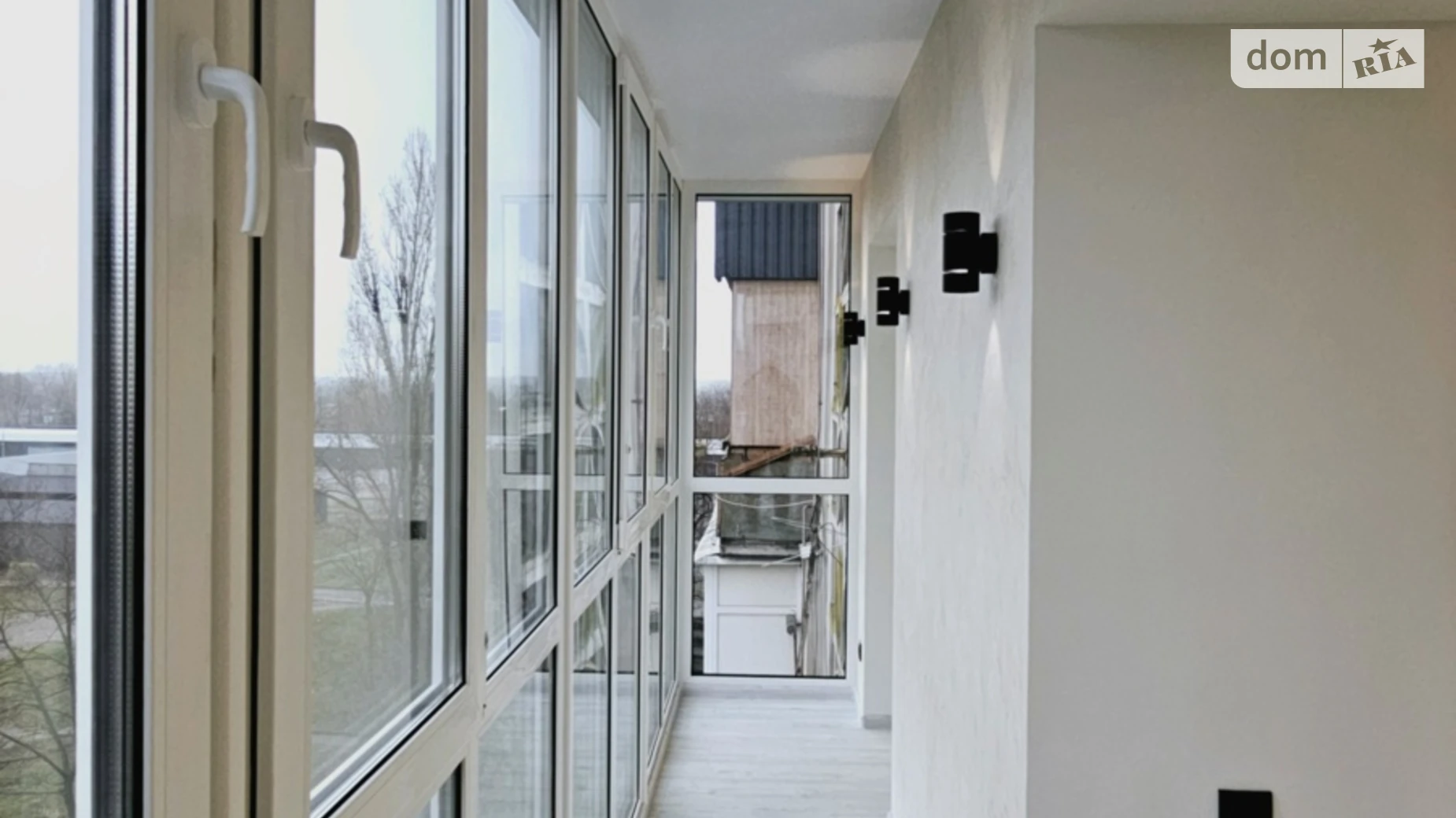 Продается 3-комнатная квартира 67.3 кв. м в Каменском, просп. Надднепрянский(50 лет СССР) - фото 3