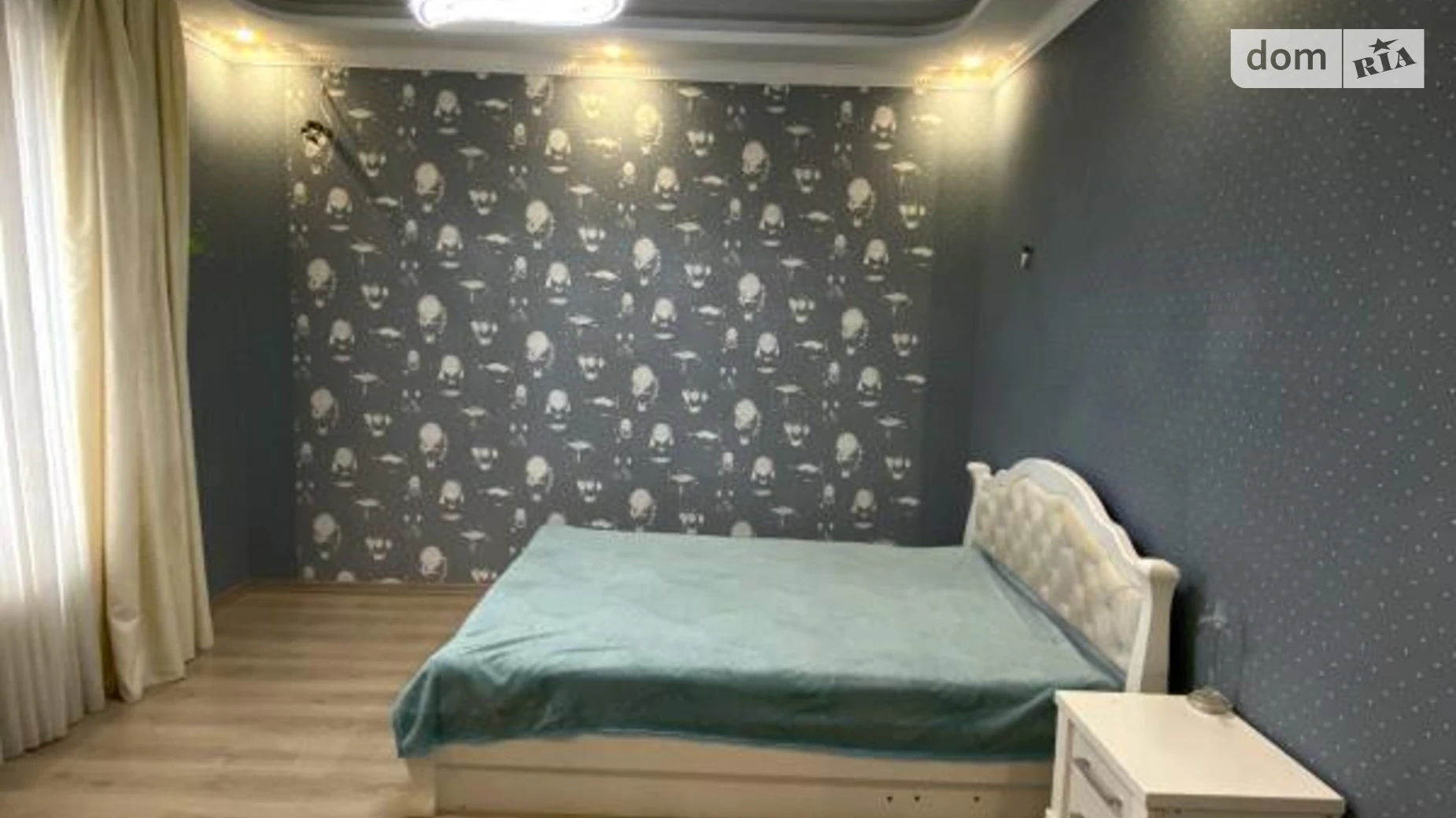 Продается дом на 2 этажа 283.5 кв. м с камином, цена: 350000 $ - фото 4