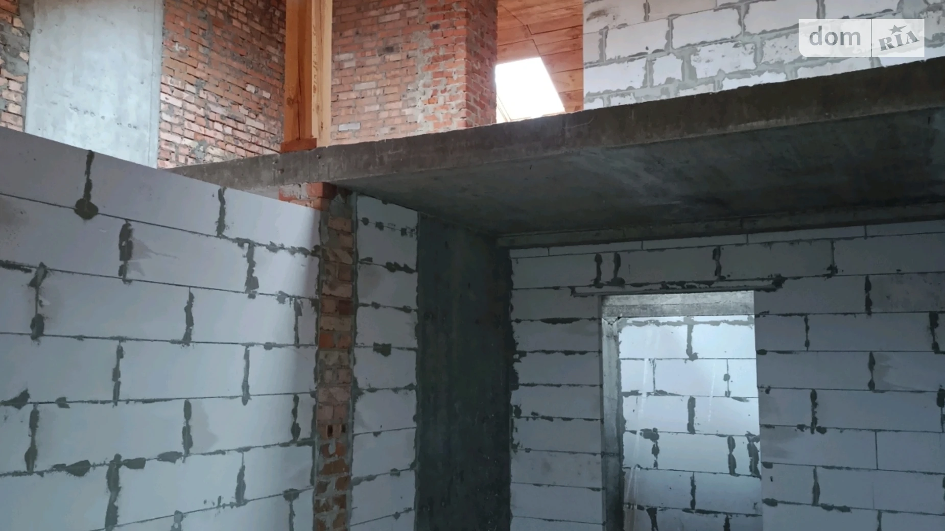 Продается 3-комнатная квартира 90 кв. м в Житомире, ул. Героев Крут, 54 - фото 3